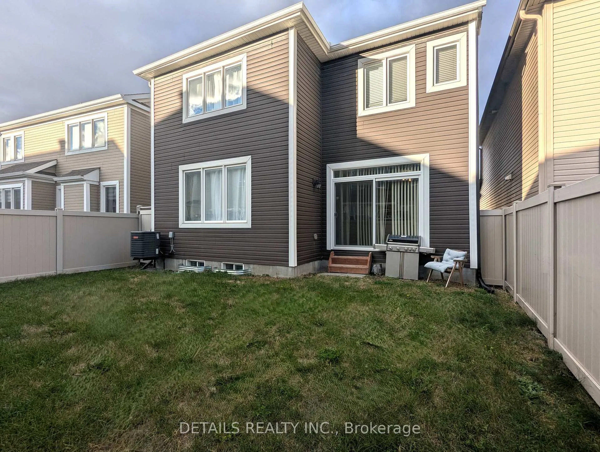 Photo 22 of 180 Cranesbill Road, Ottawa, Kanata - Emerald Meadows/Trailwest — HOMEH