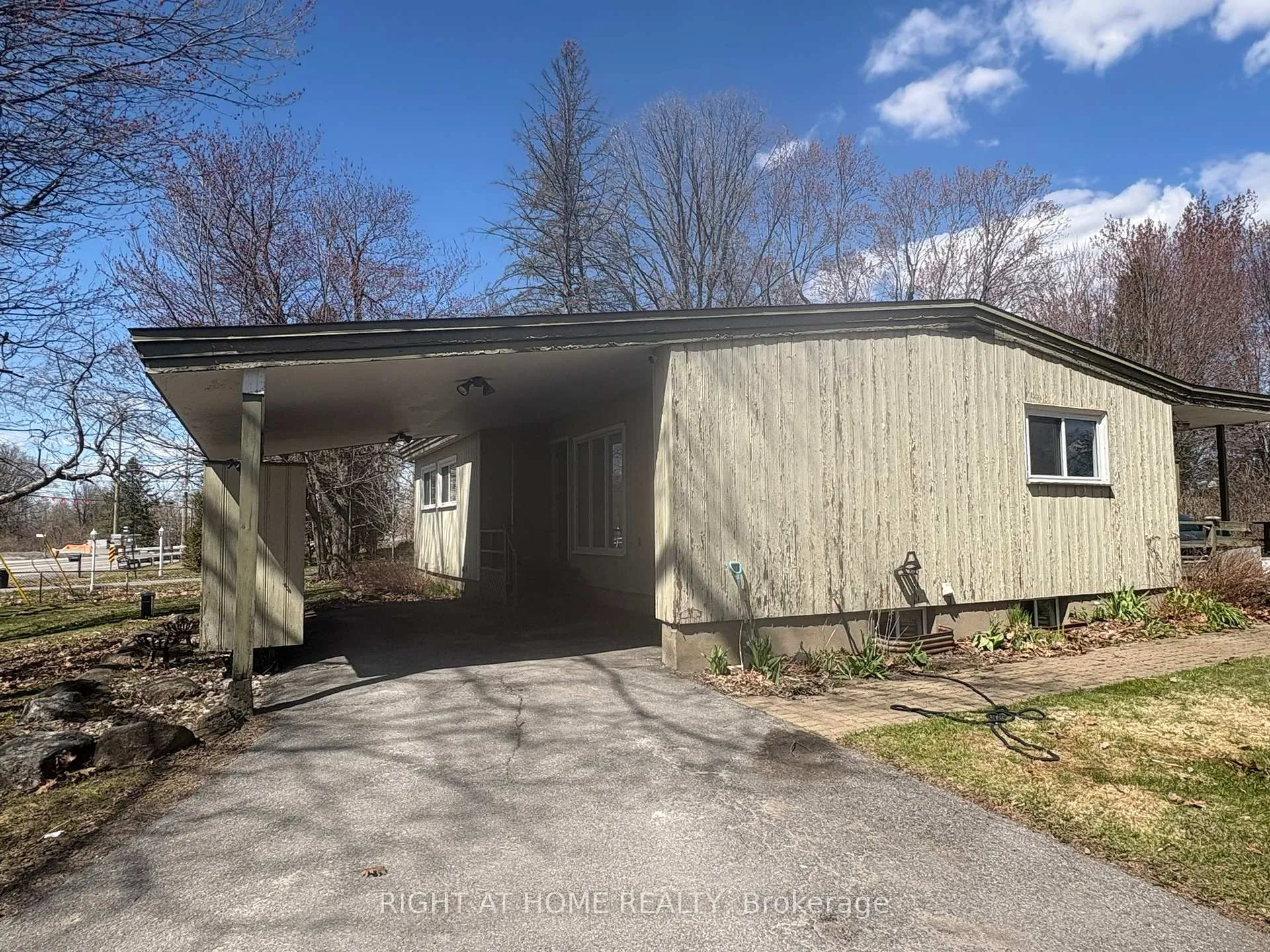 Photo 6 of 793 River Road, Ottawa, Riverside South/Gloucester Glen — HOMEH