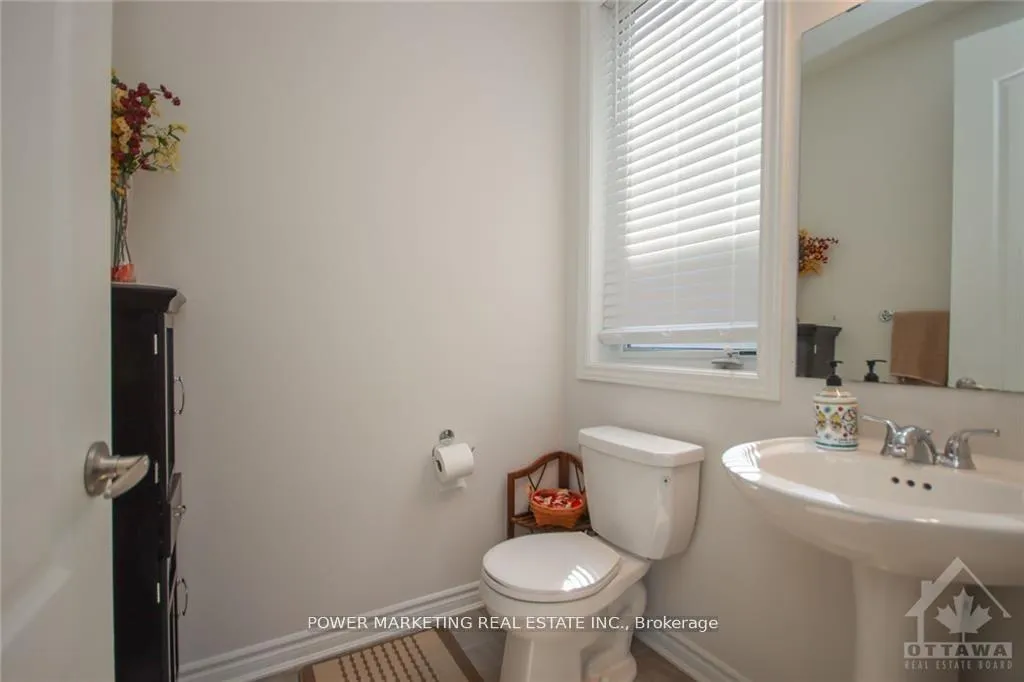 Photo 13 of 339 Lamarche Avenue, Ottawa, Chapel Hill South - Orleans Village — HOMEH