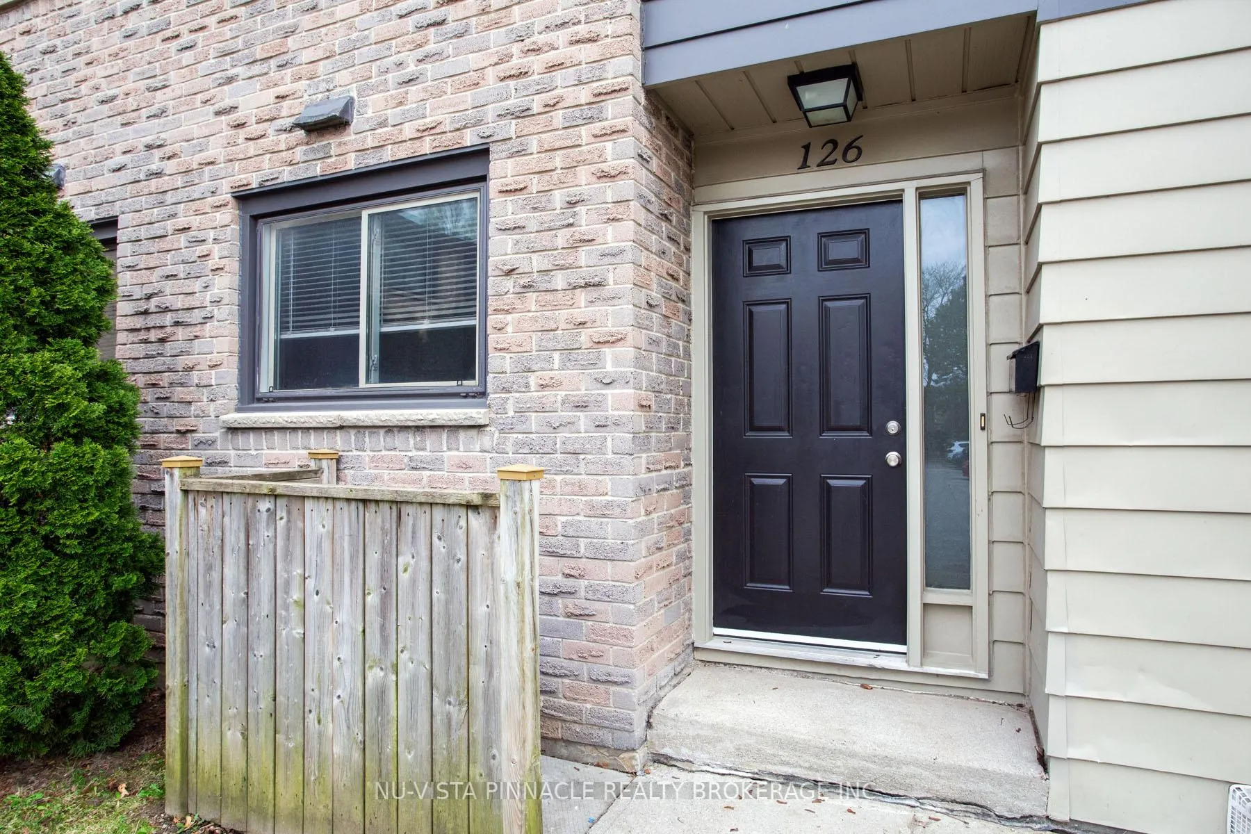 Photo 2 of Unit 126, 40 Summit Avenue, London, North N — HOMEH
