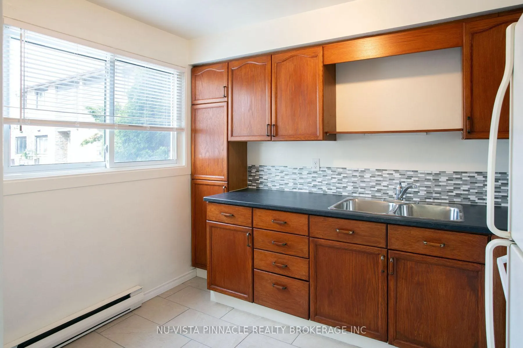 Photo 5 of Unit 126, 40 Summit Avenue, London, North N — HOMEH