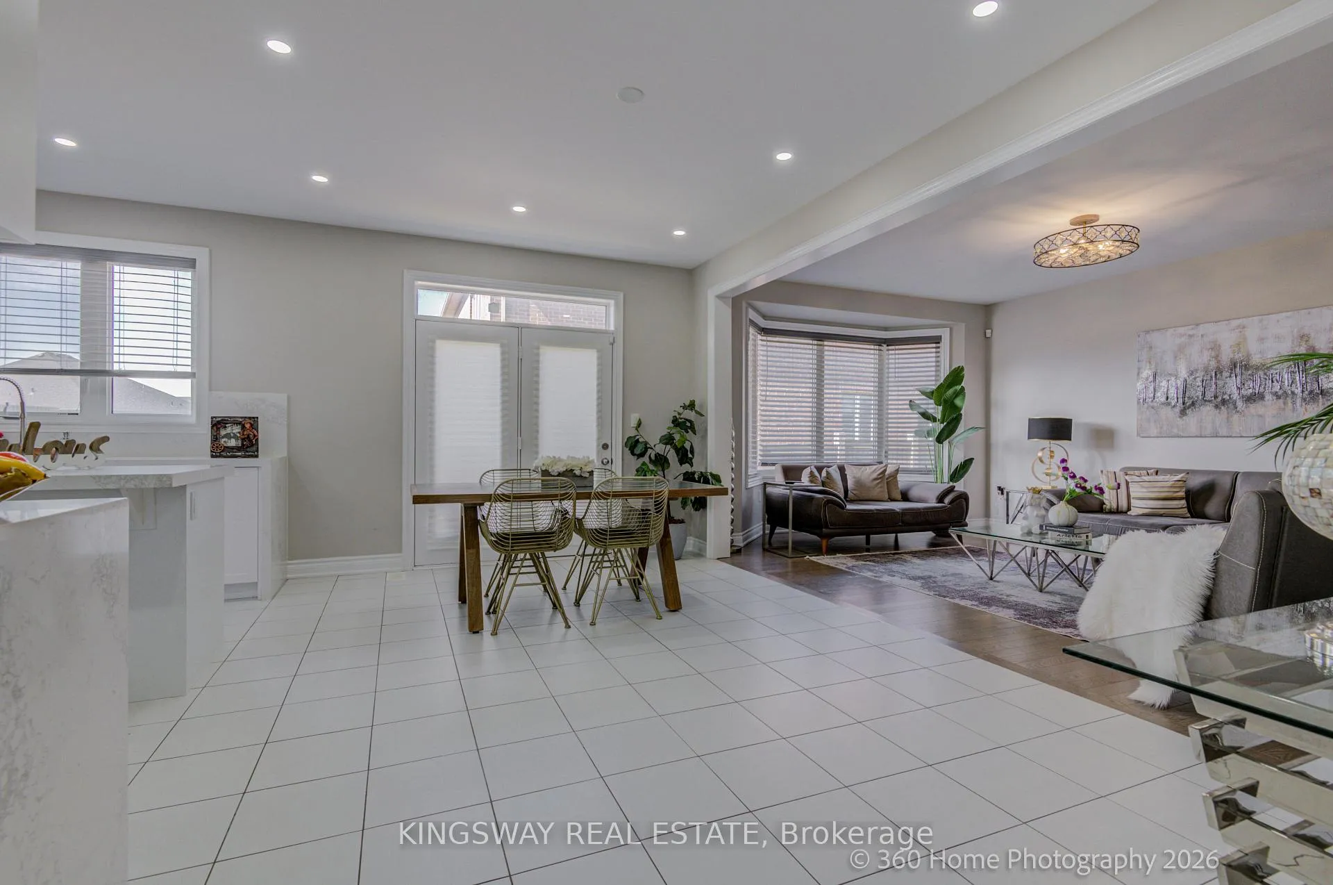 Photo 11 of 94 Factor Street, Vaughan, Kleinburg — HOMEH