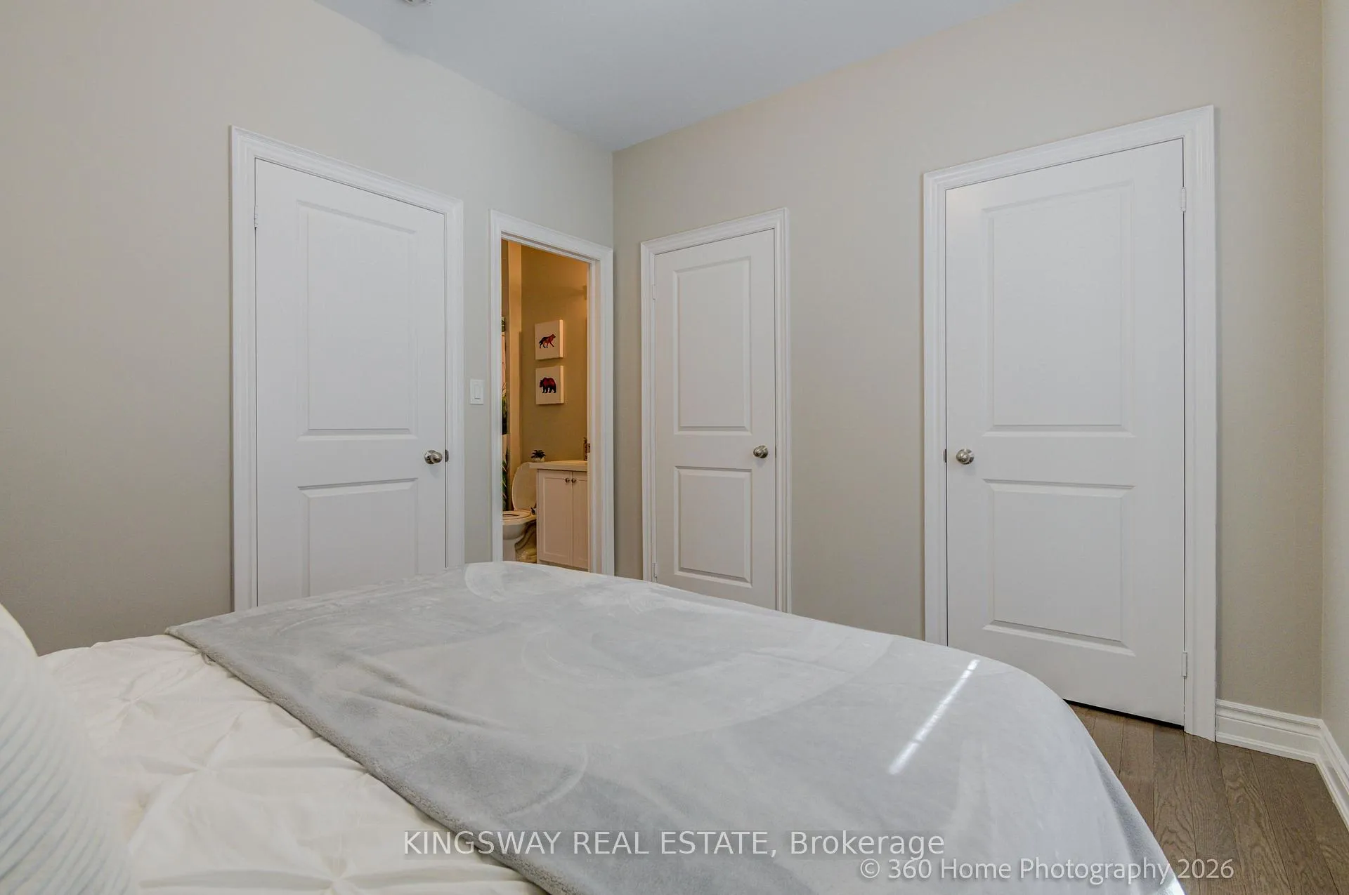 Photo 21 of 94 Factor Street, Vaughan, Kleinburg — HOMEH
