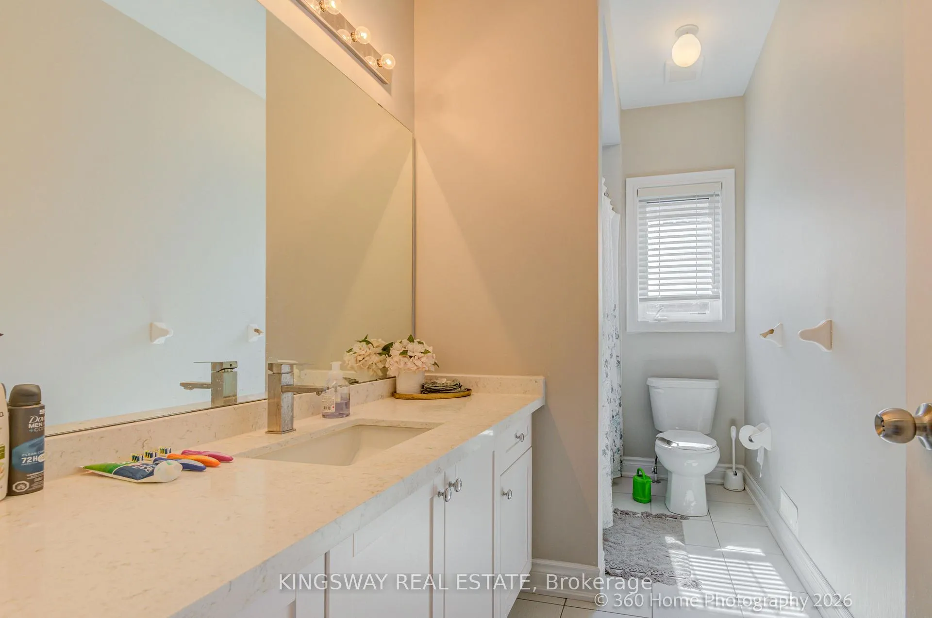 Photo 29 of 94 Factor Street, Vaughan, Kleinburg — HOMEH