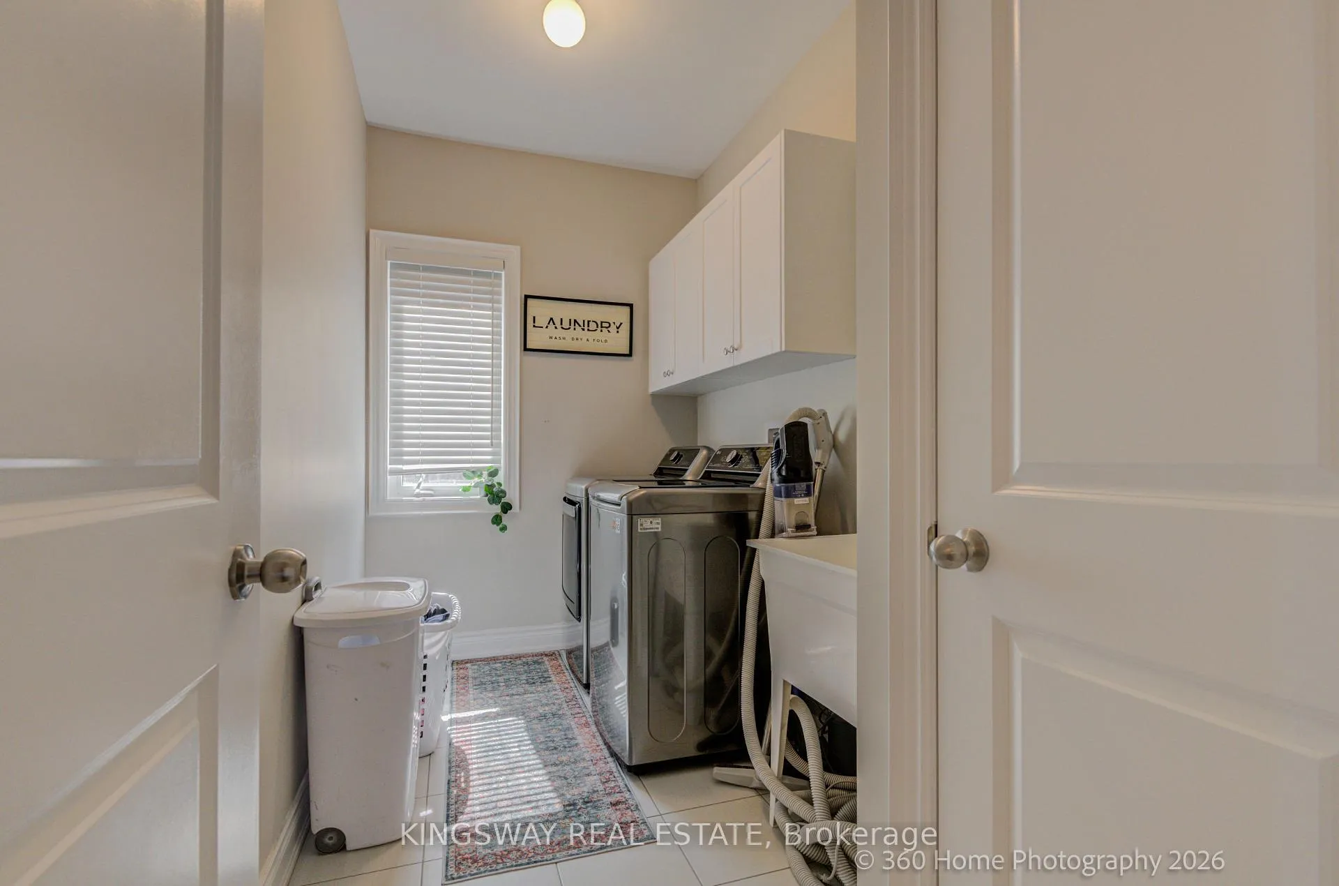 Photo 32 of 94 Factor Street, Vaughan, Kleinburg — HOMEH