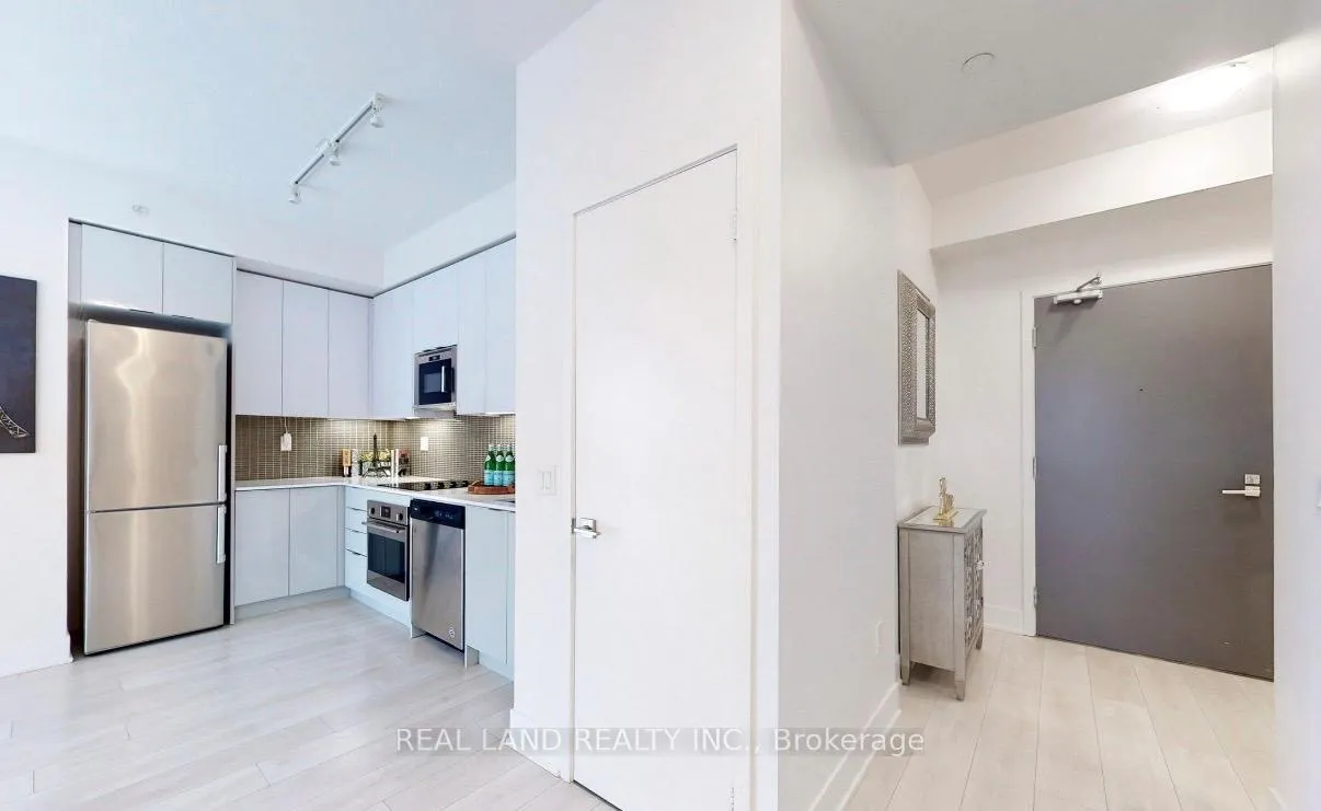 Photo 7 of Unit 2803, 2916 Highway 7 Road, Vaughan, Concord — HOMEH