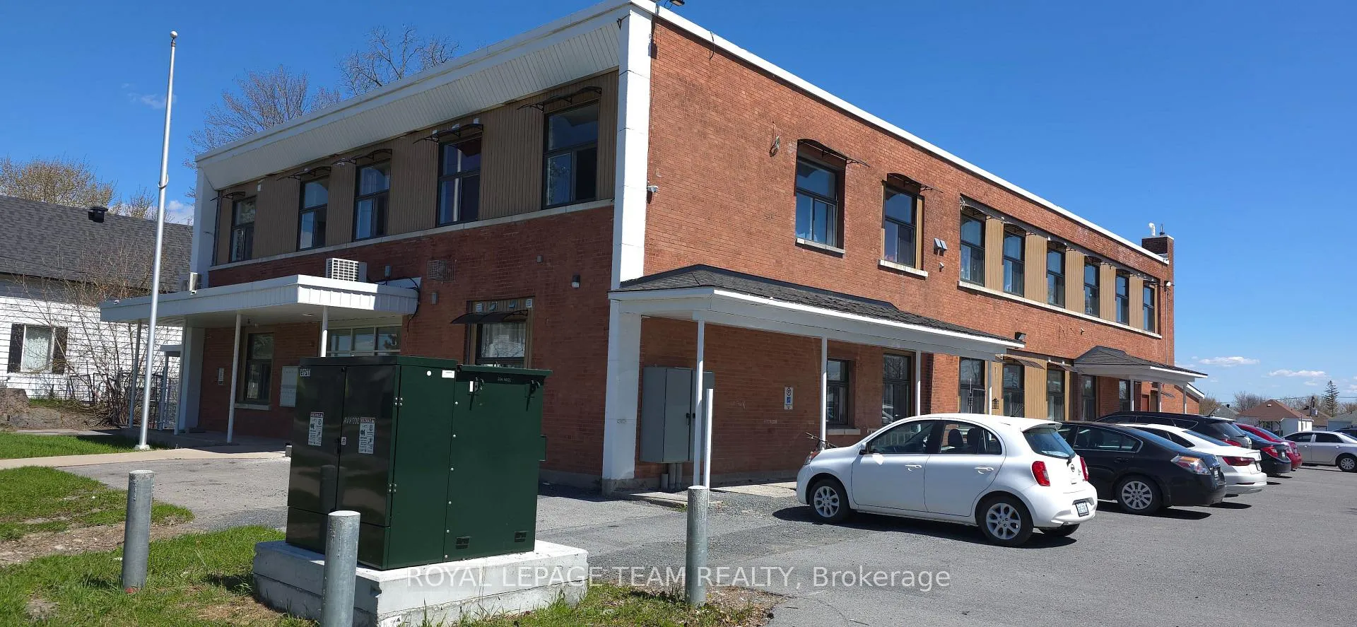 Photo 1 of 822 Marlborough Street N, Cornwall — HOMEH