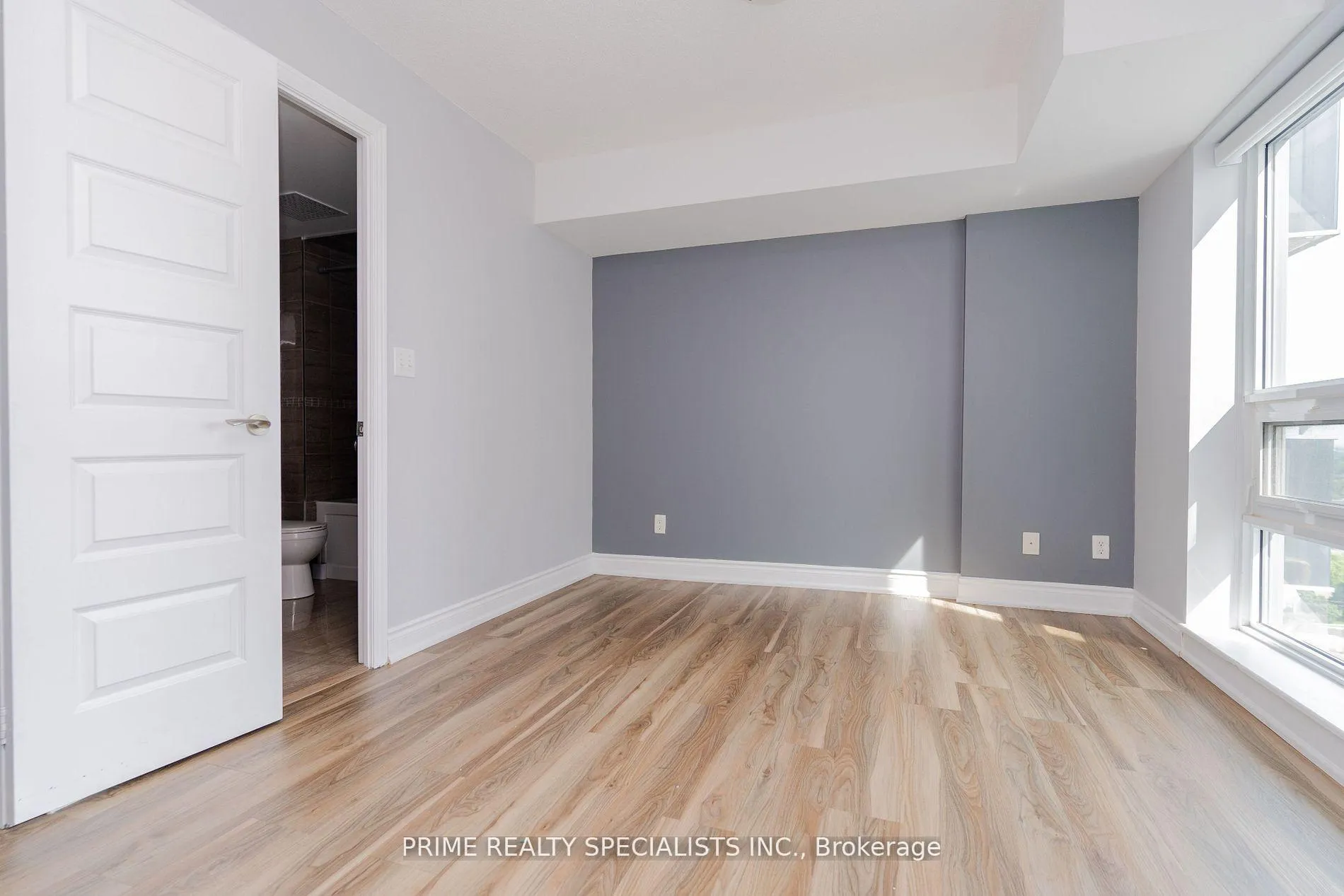 Photo 20 of Unit 2006, 215 Queen Street E, Brampton, Queen Street Corridor — HOMEH