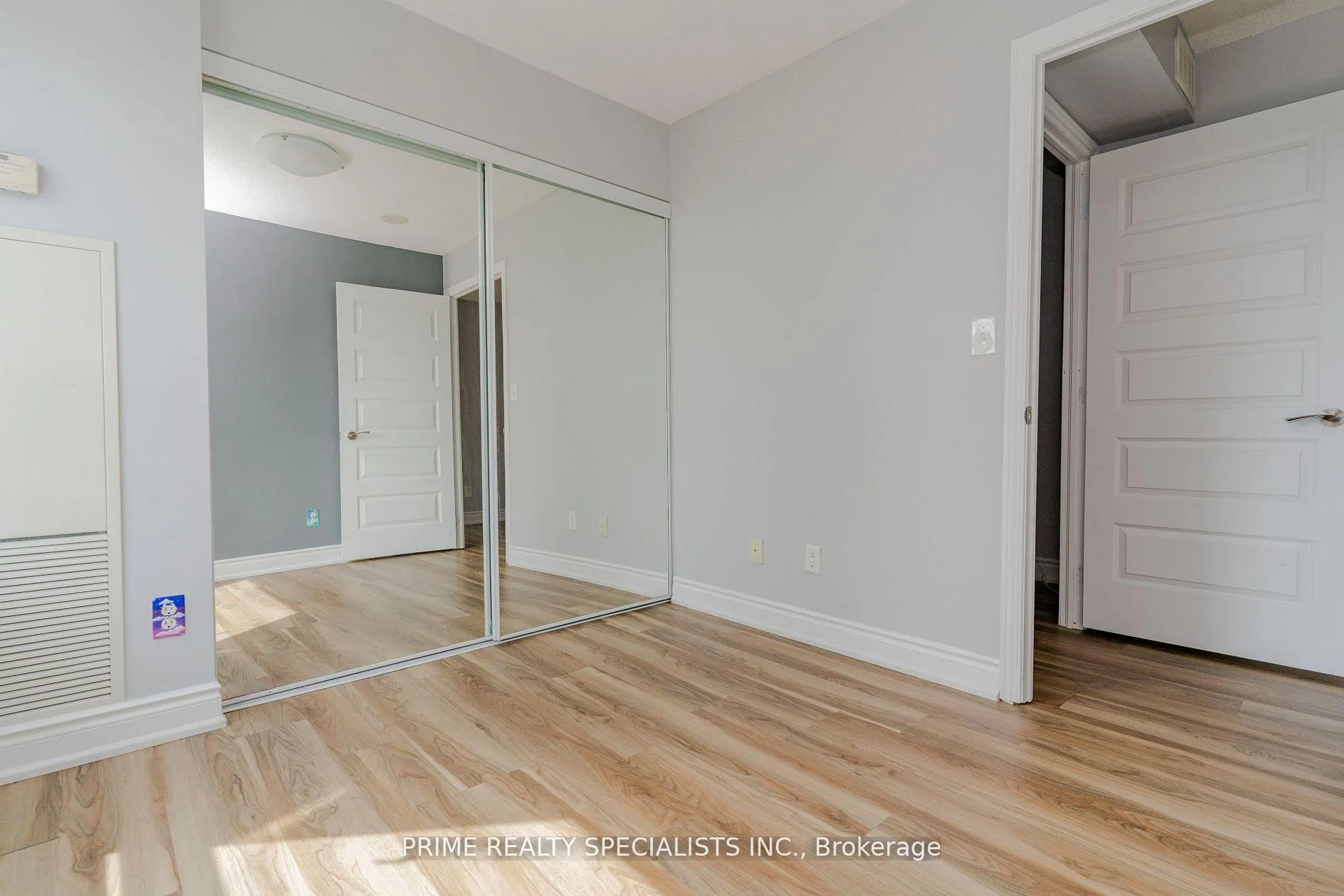 Photo 26 of Unit 2006, 215 Queen Street E, Brampton, Queen Street Corridor — HOMEH