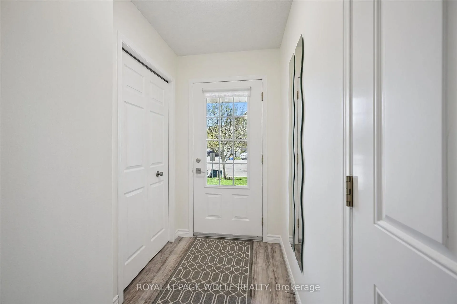 Photo 4 of Unit K61, 85 Bankside Drive, Kitchener — HOMEH
