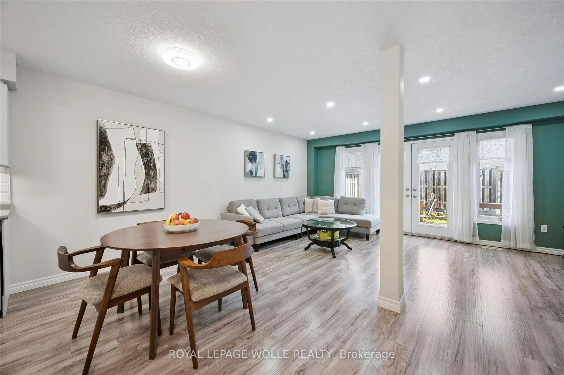 Photo 7 of Unit K61, 85 Bankside Drive, Kitchener — HOMEH