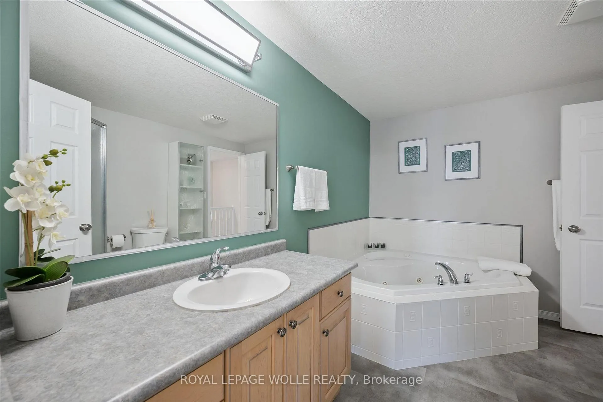Photo 20 of Unit K61, 85 Bankside Drive, Kitchener — HOMEH