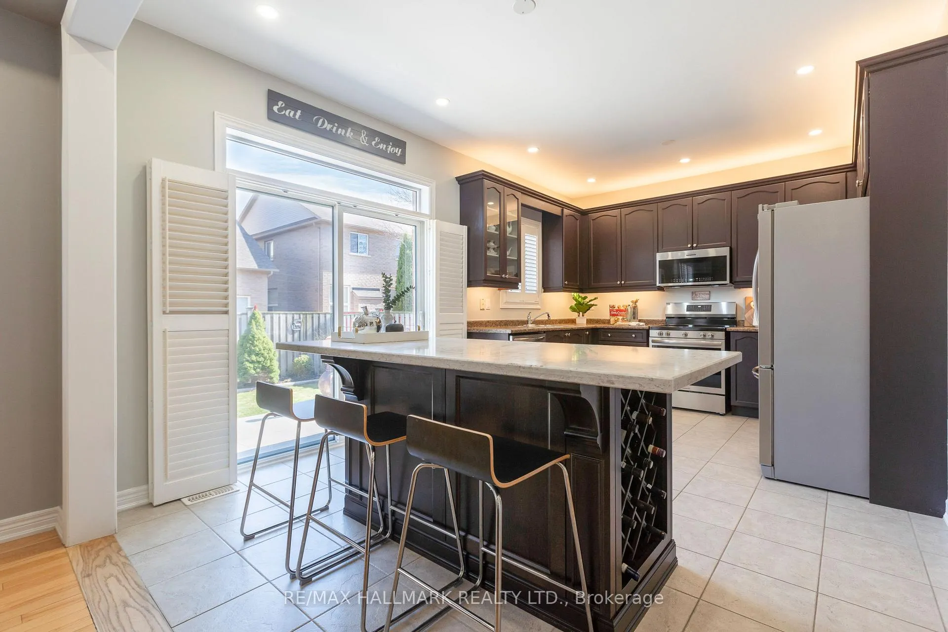 Photo 9 of 24 Begonia Crescent, Brampton, Northwest Sandalwood Parkway — HOMEH