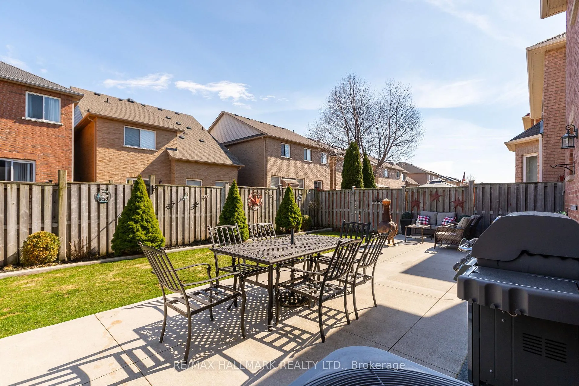 Photo 12 of 24 Begonia Crescent, Brampton, Northwest Sandalwood Parkway — HOMEH