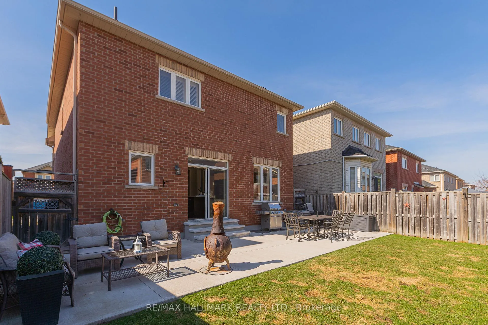 Photo 14 of 24 Begonia Crescent, Brampton, Northwest Sandalwood Parkway — HOMEH