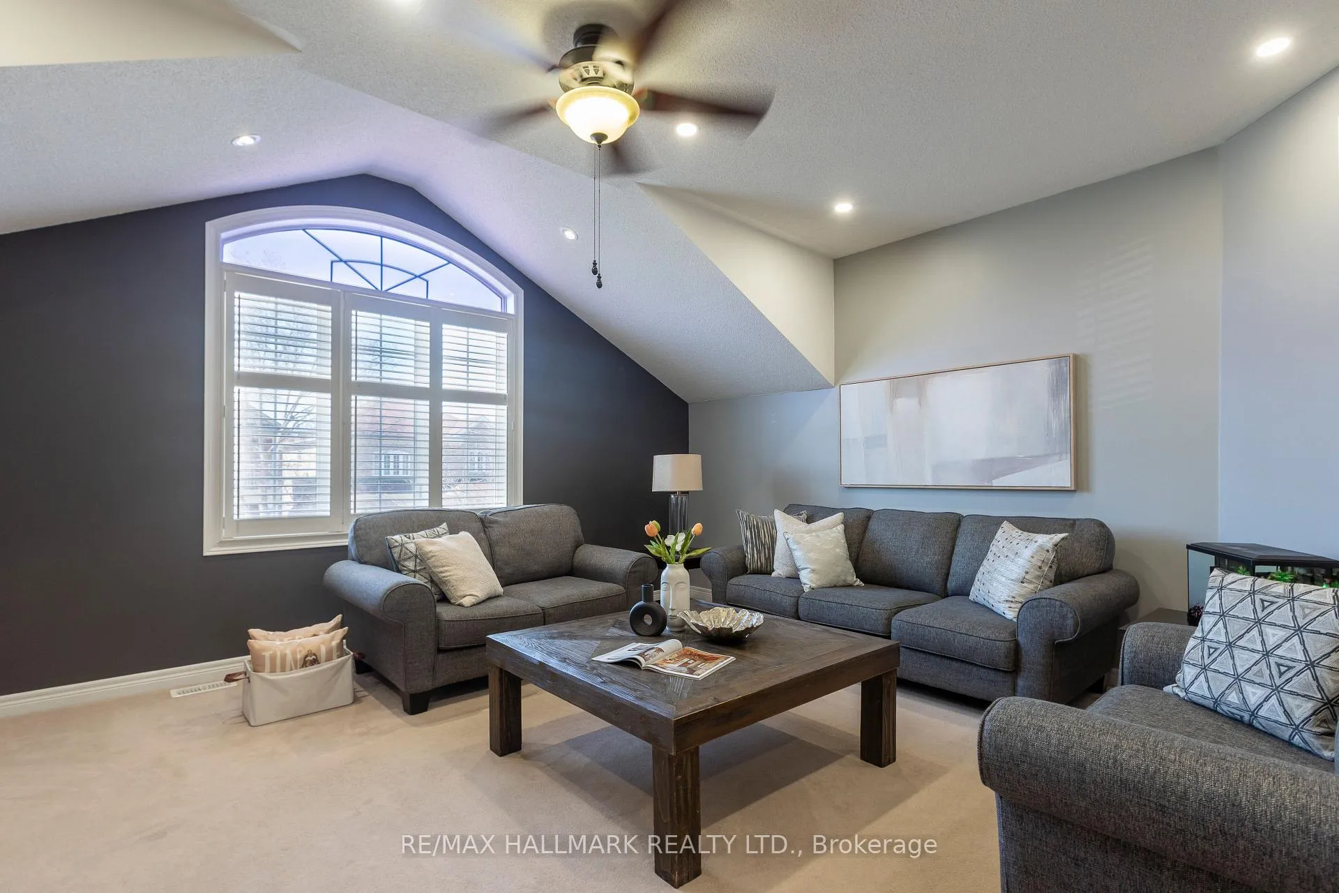 Photo 19 of 24 Begonia Crescent, Brampton, Northwest Sandalwood Parkway — HOMEH