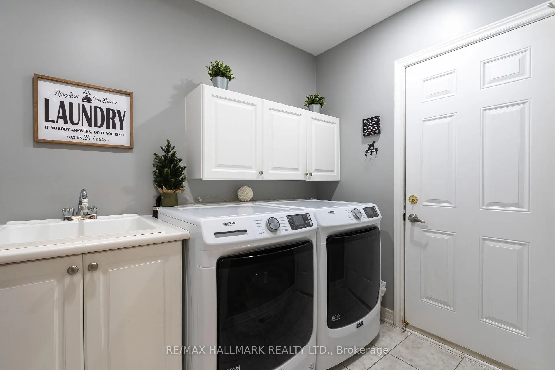Photo 36 of 24 Begonia Crescent, Brampton, Northwest Sandalwood Parkway — HOMEH