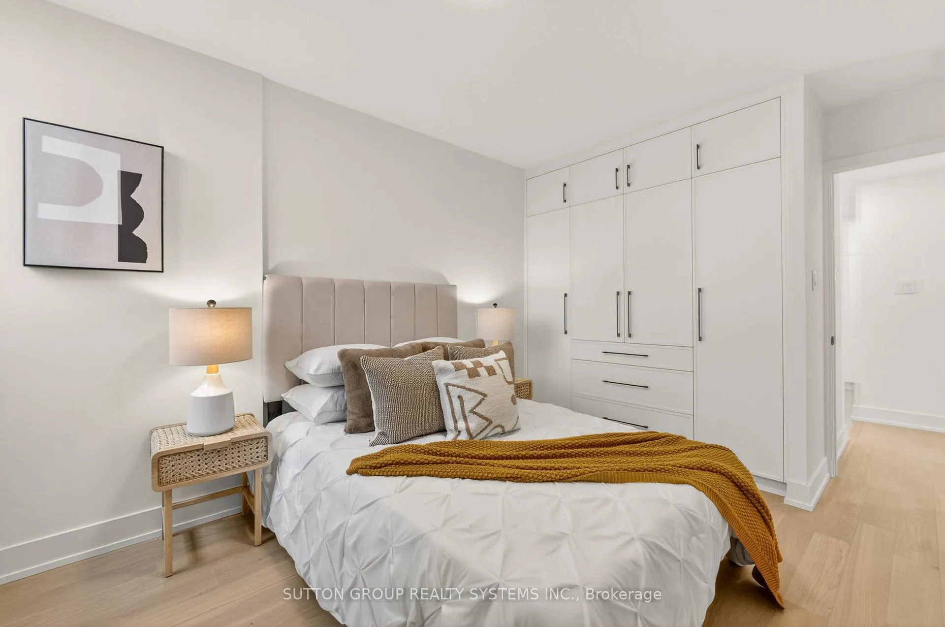 Photo 26 of Unit 1409, 820 Burnhamthorpe Road, Etobicoke, Markland Wood — HOMEH