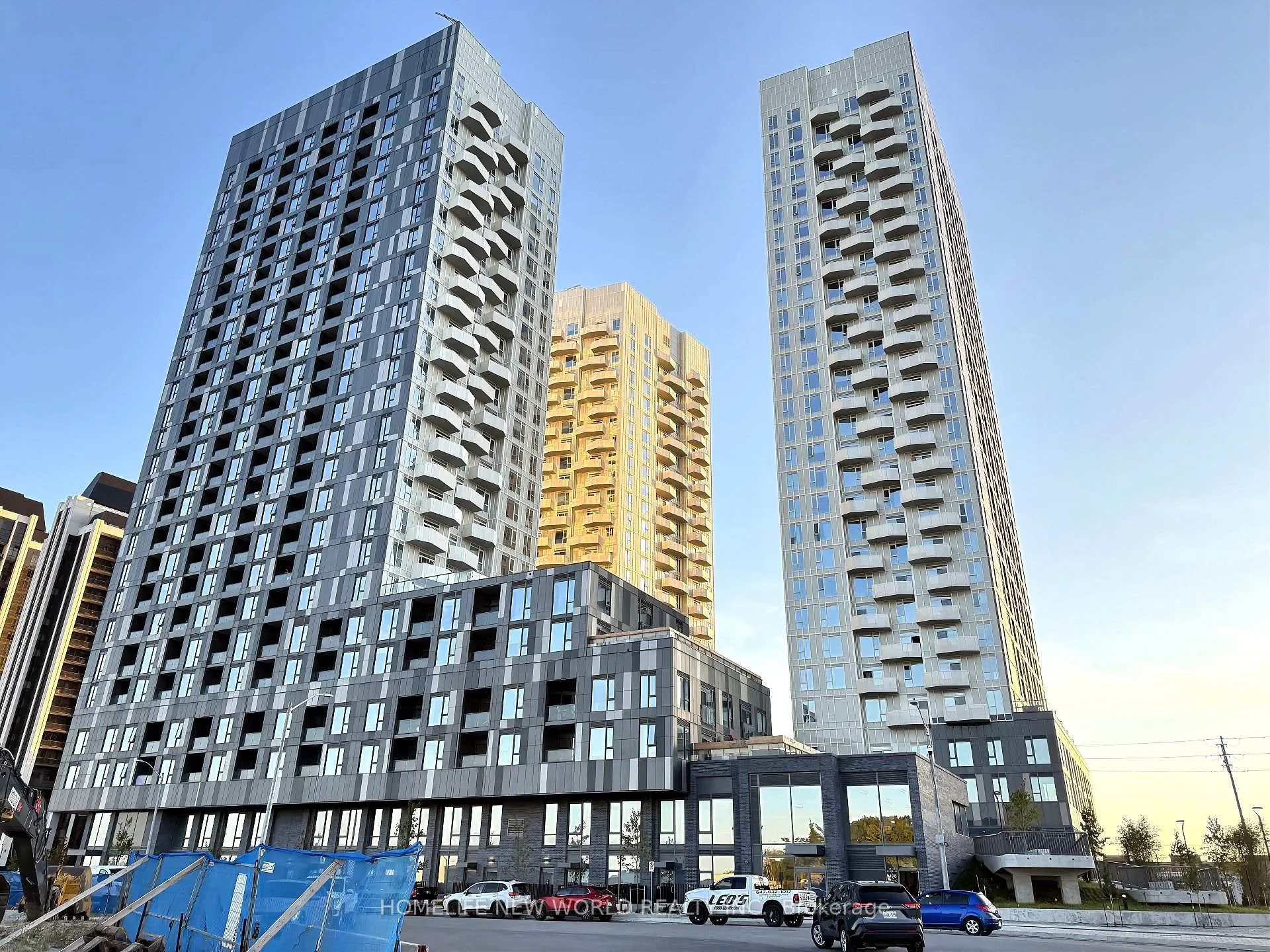 Front of Unit 1129, 498 Caldari Road