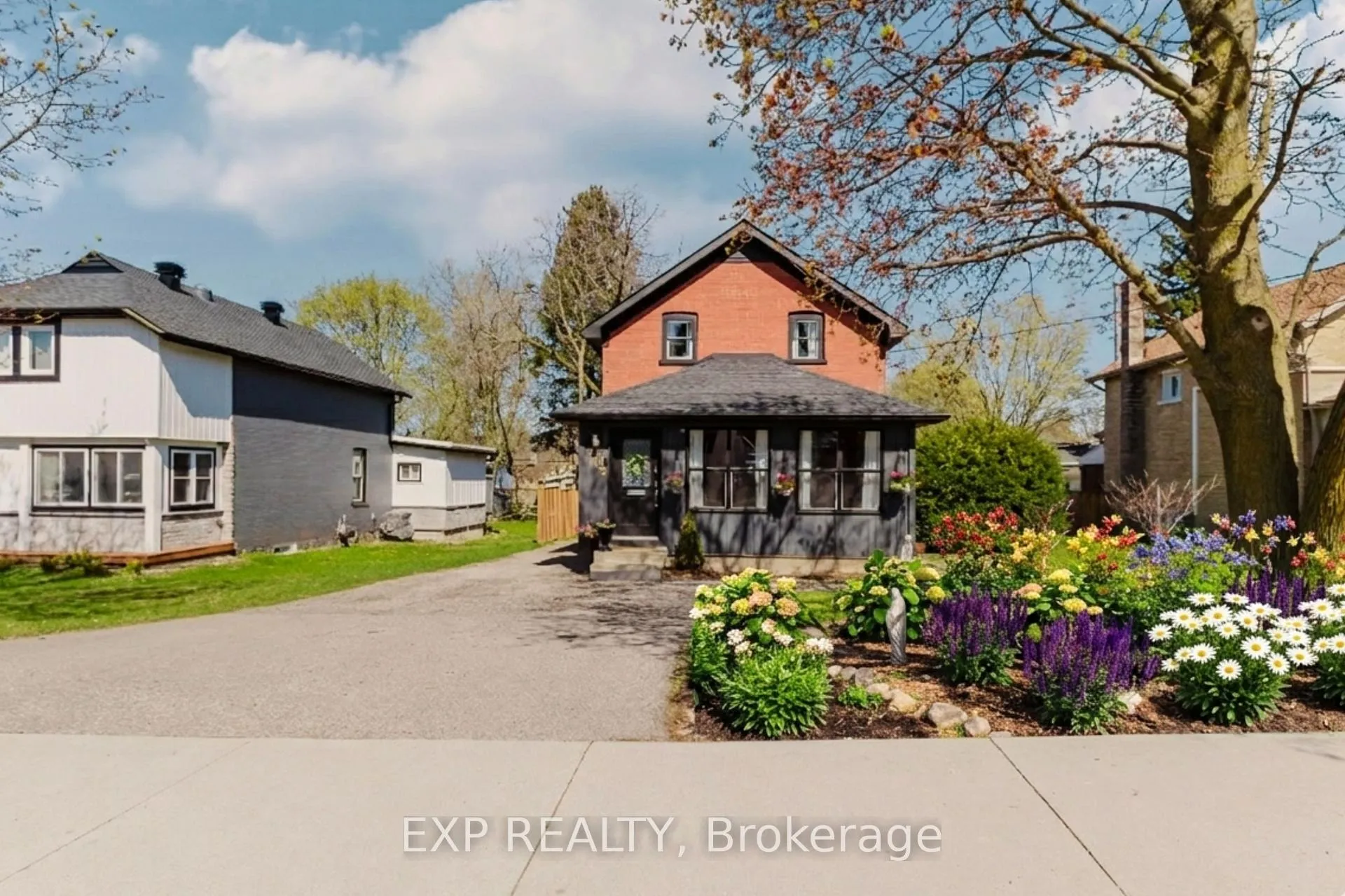 Photo 2 of 263 Shepherd Avenue, Cambridge — HOMEH