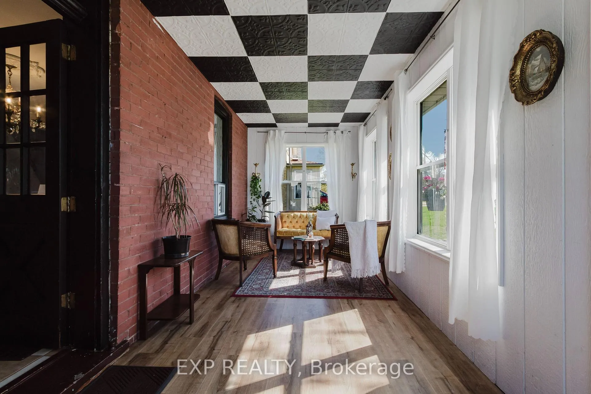 Photo 7 of 263 Shepherd Avenue, Cambridge — HOMEH