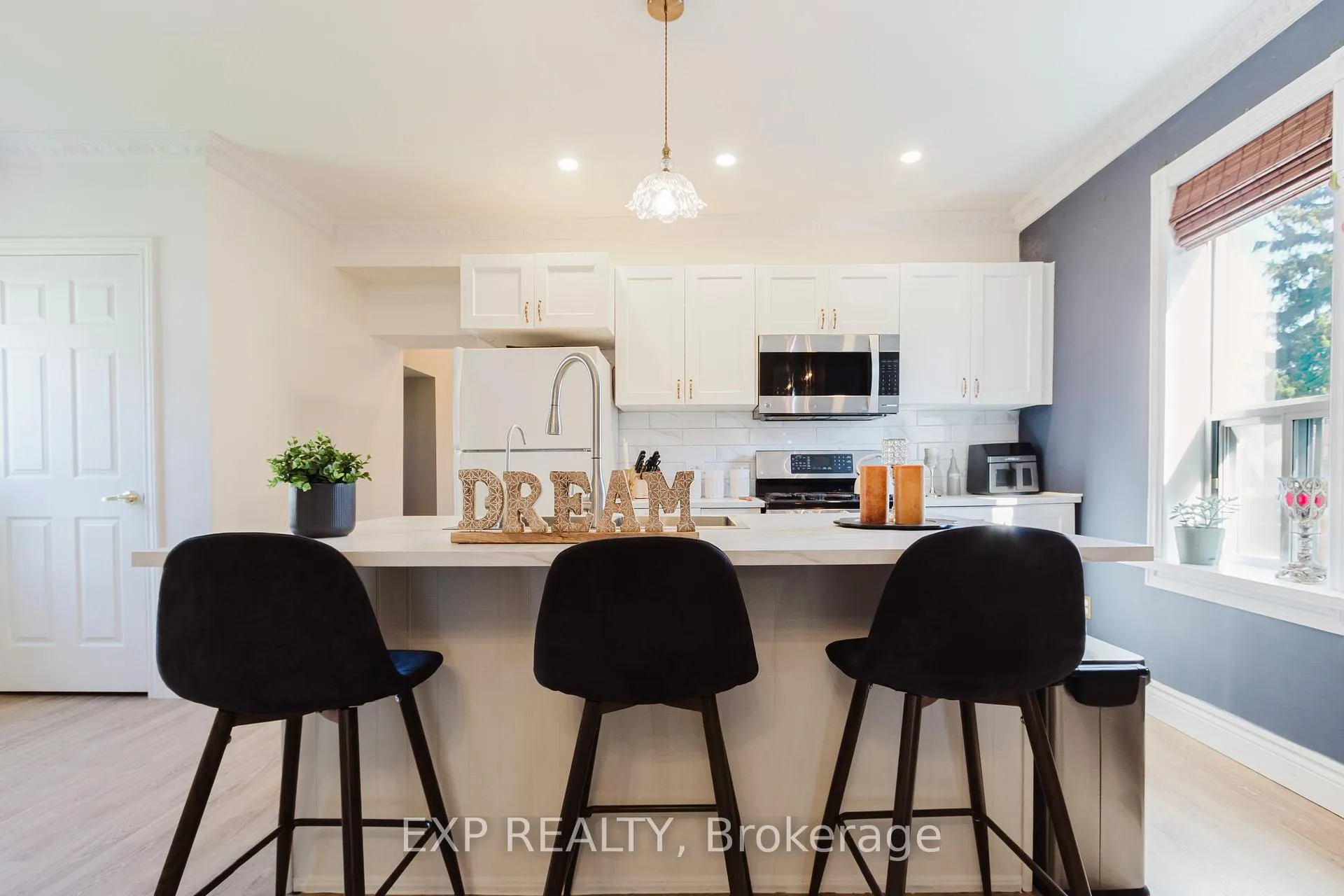 Photo 11 of 263 Shepherd Avenue, Cambridge — HOMEH