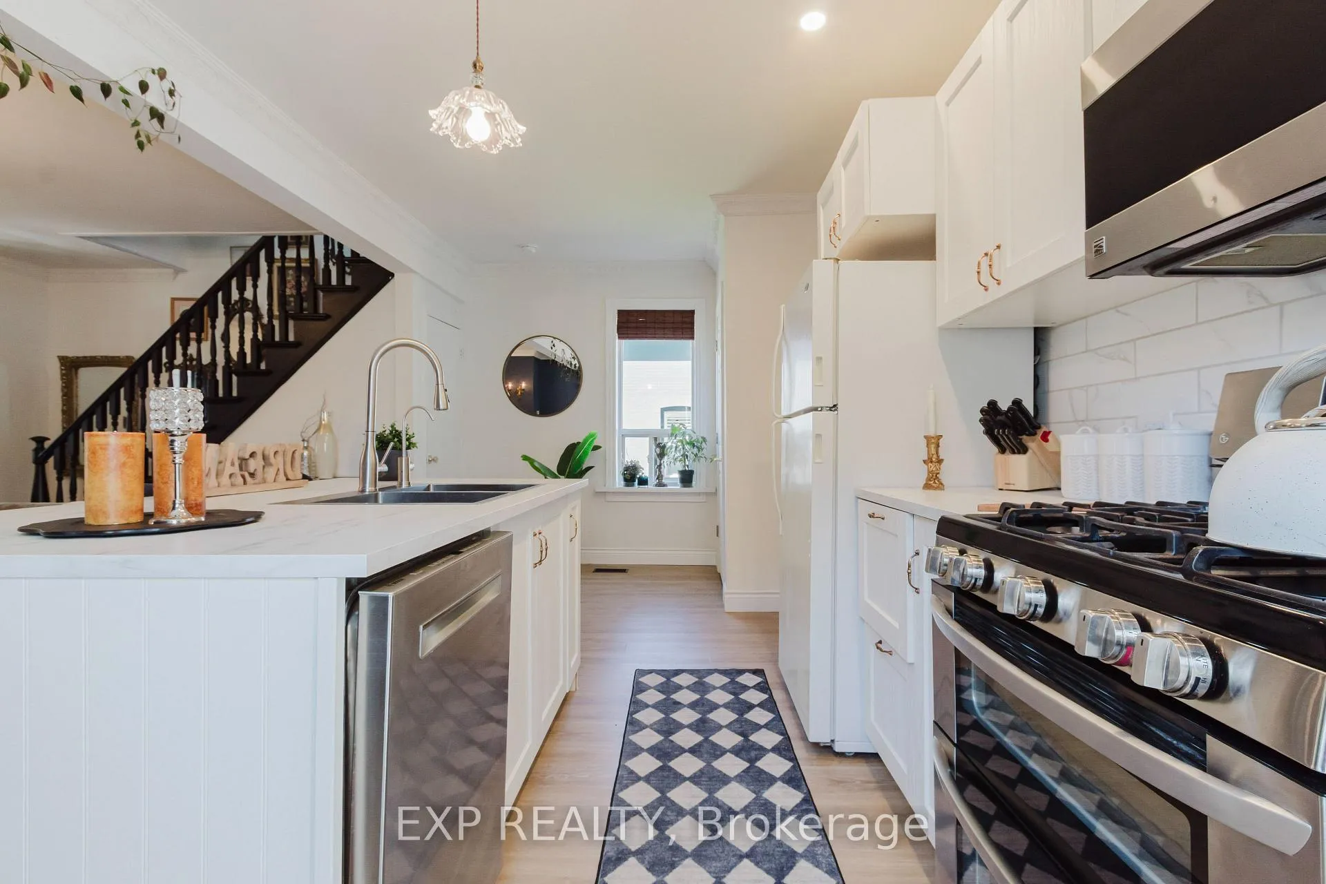 Photo 12 of 263 Shepherd Avenue, Cambridge — HOMEH