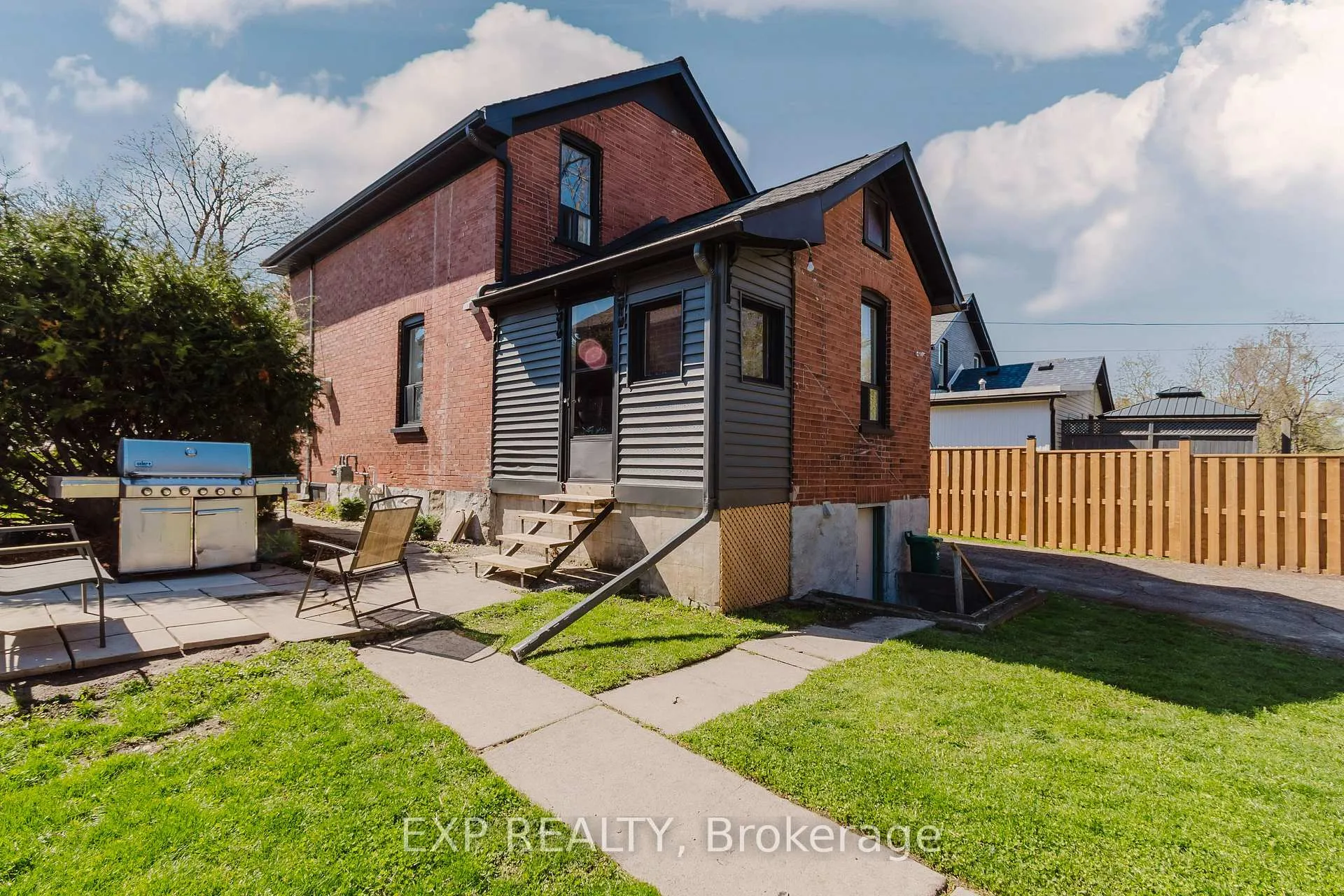 Photo 29 of 263 Shepherd Avenue, Cambridge — HOMEH