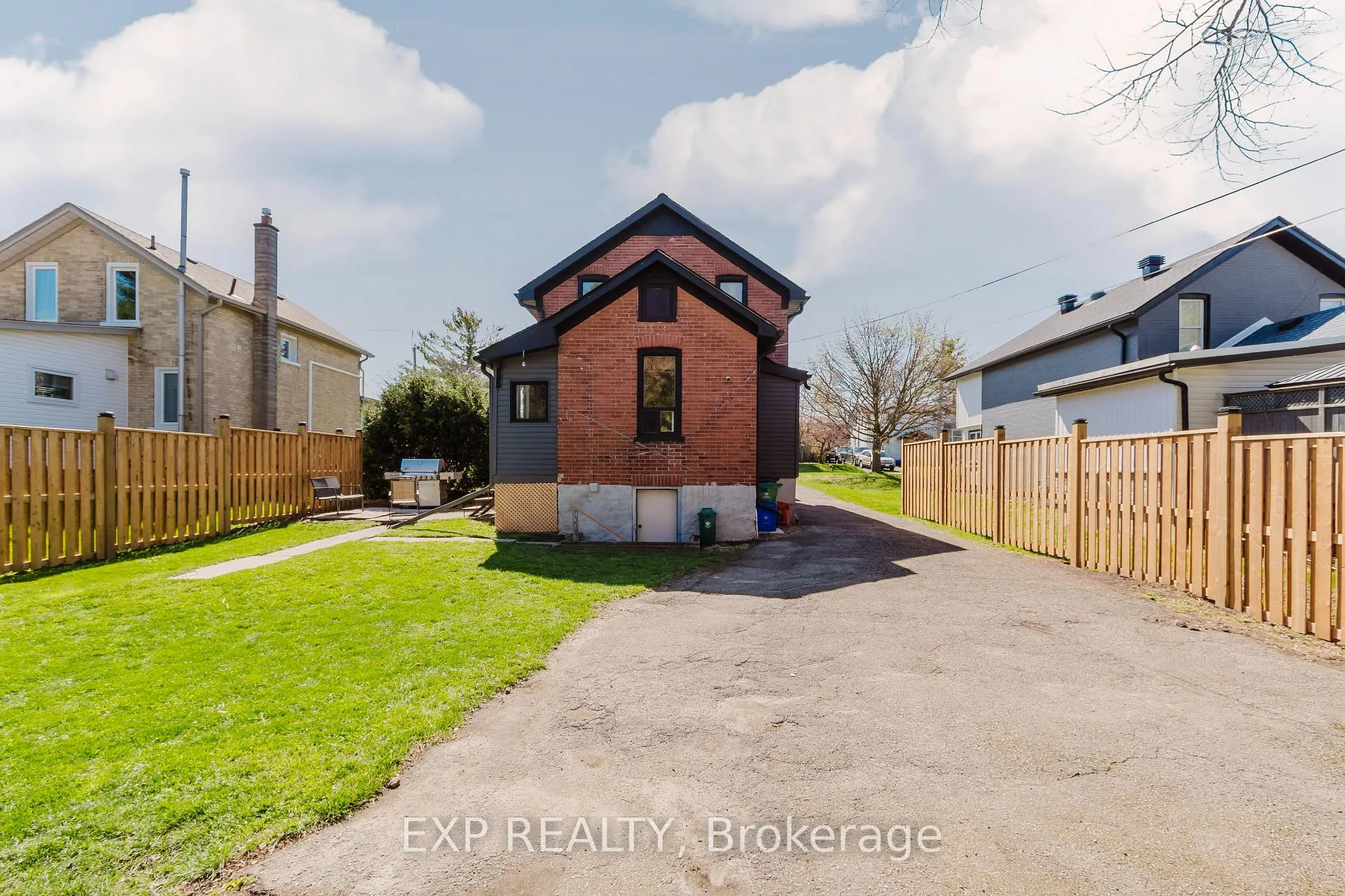 Photo 30 of 263 Shepherd Avenue, Cambridge — HOMEH