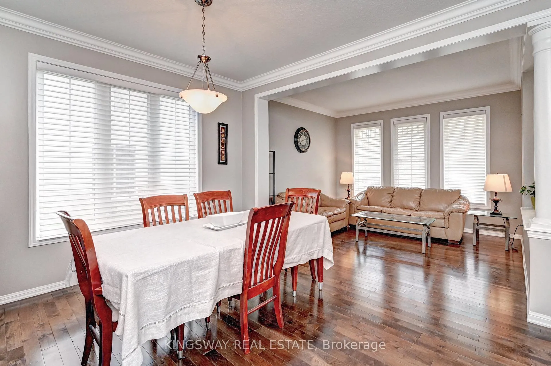 Photo 6 of 48 Osgoode Street, Cambridge, Silver Heights — HOMEH