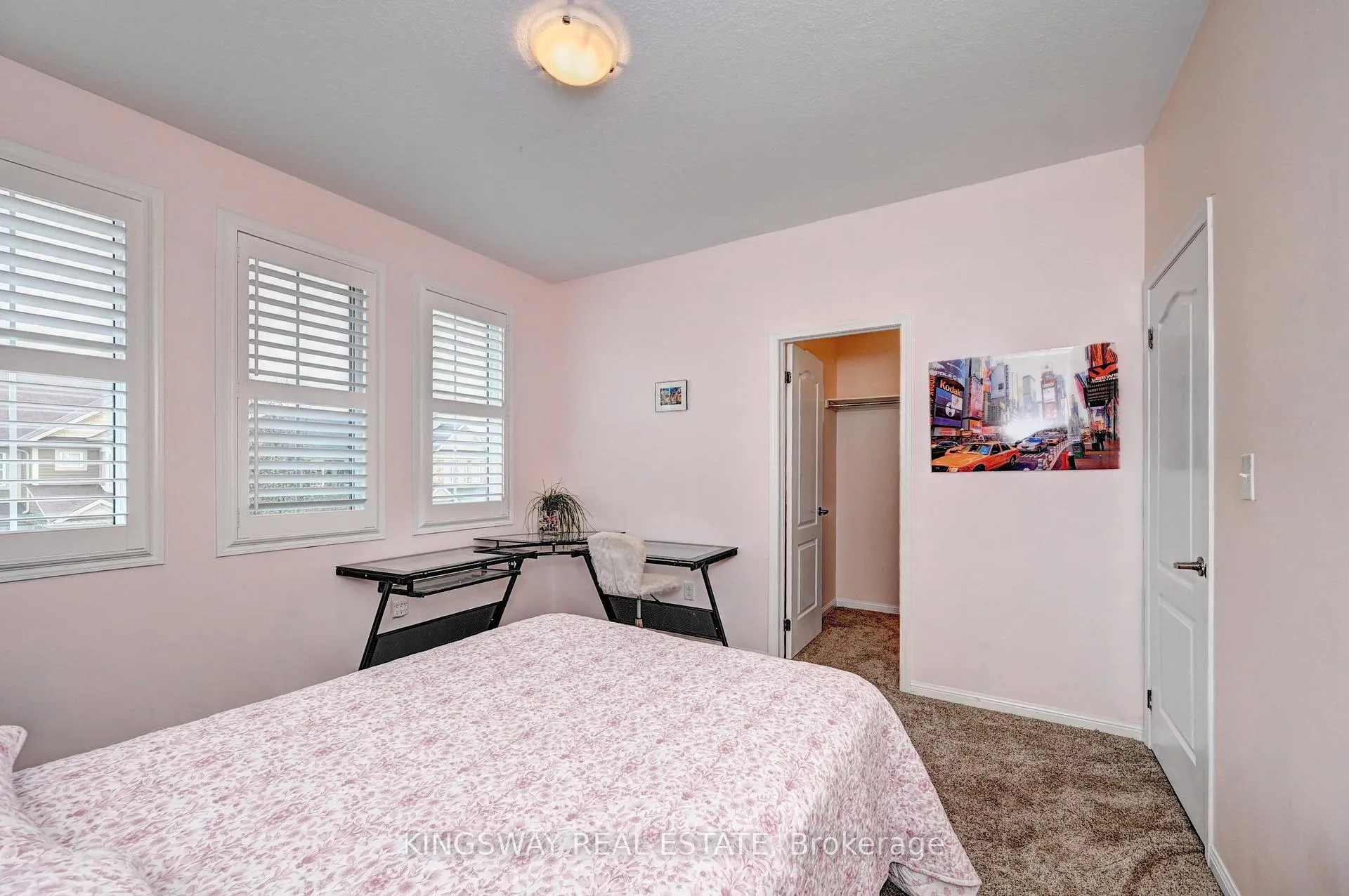 Photo 23 of 48 Osgoode Street, Cambridge, Silver Heights — HOMEH
