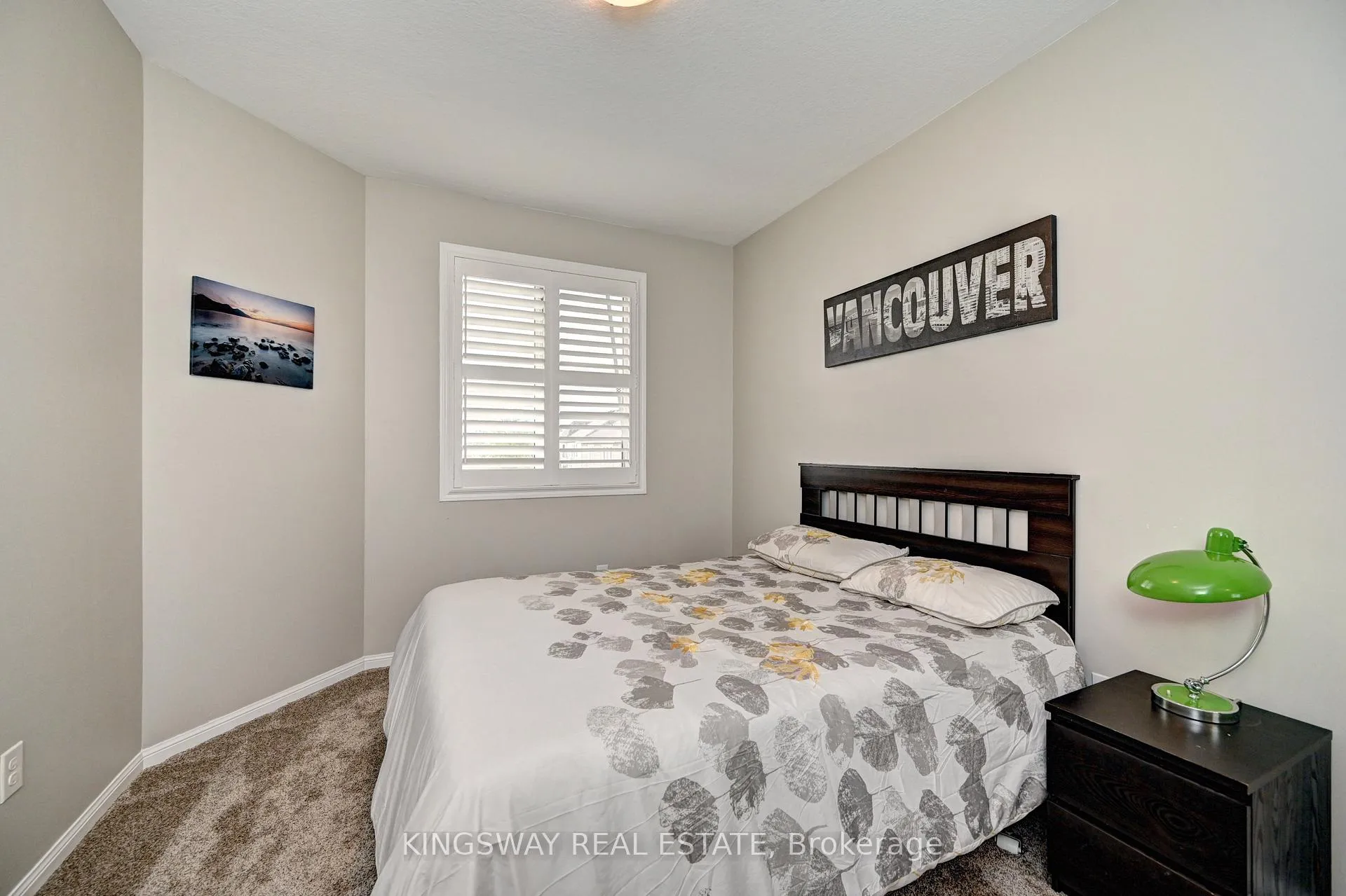 Photo 27 of 48 Osgoode Street, Cambridge, Silver Heights — HOMEH