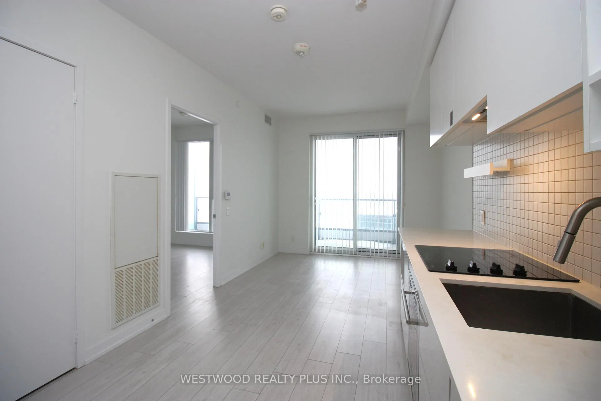 Photo 7 of Unit 5903, 950 Portage Parkway, Vaughan, Vaughan Corporate Centre — HOMEH