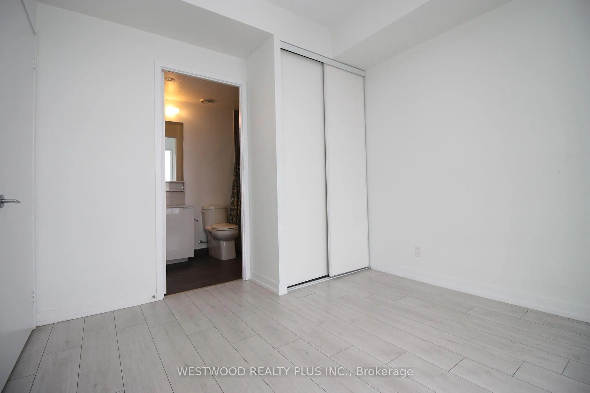 Photo 16 of Unit 5903, 950 Portage Parkway, Vaughan, Vaughan Corporate Centre — HOMEH