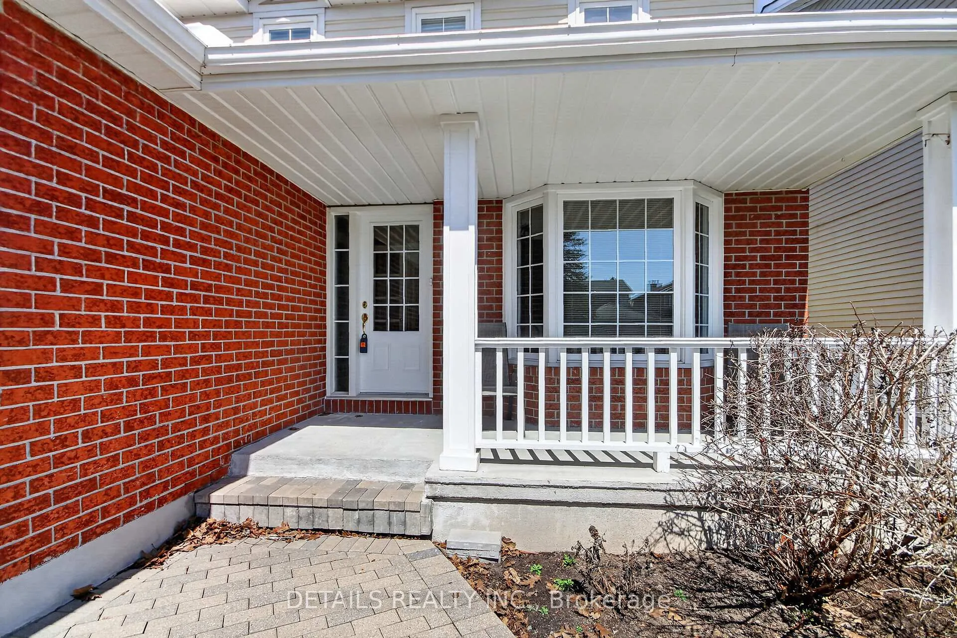 Photo 2 of 6105 Lariviere Crescent, Ottawa, Chapel Hill South - Orleans Village — HOMEH
