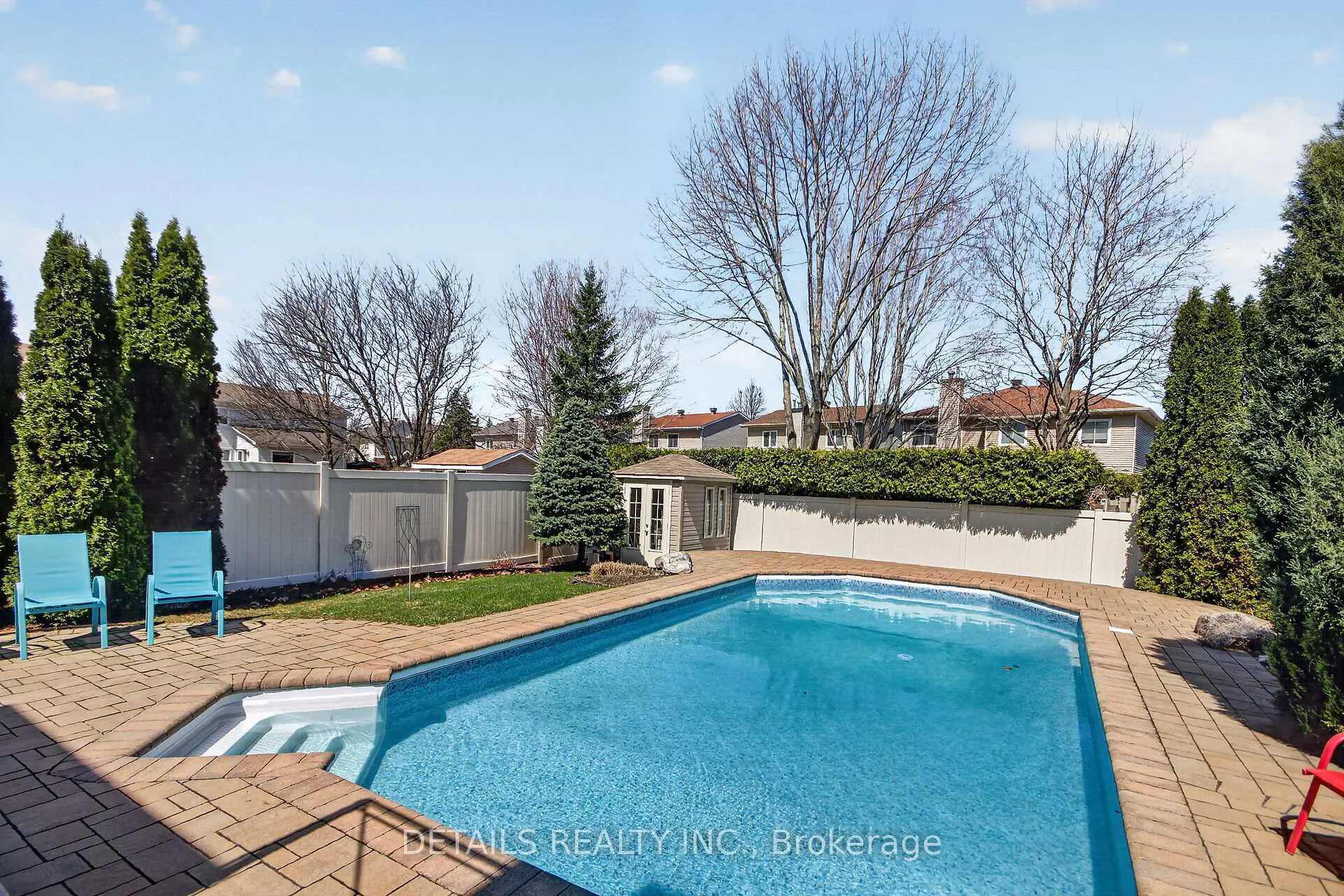 Photo 3 of 6105 Lariviere Crescent, Ottawa, Chapel Hill South - Orleans Village — HOMEH