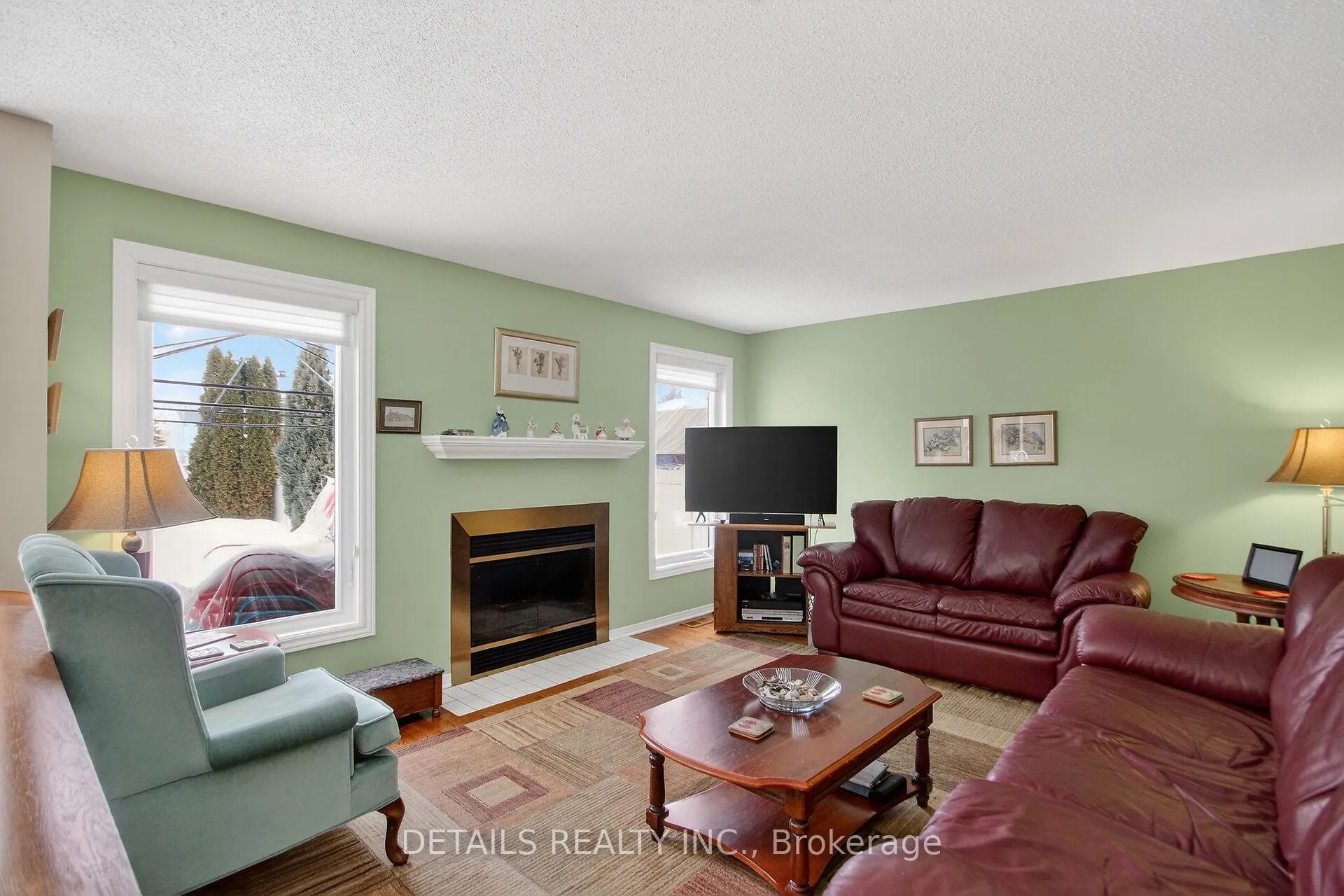 Photo 14 of 6105 Lariviere Crescent, Ottawa, Chapel Hill South - Orleans Village — HOMEH