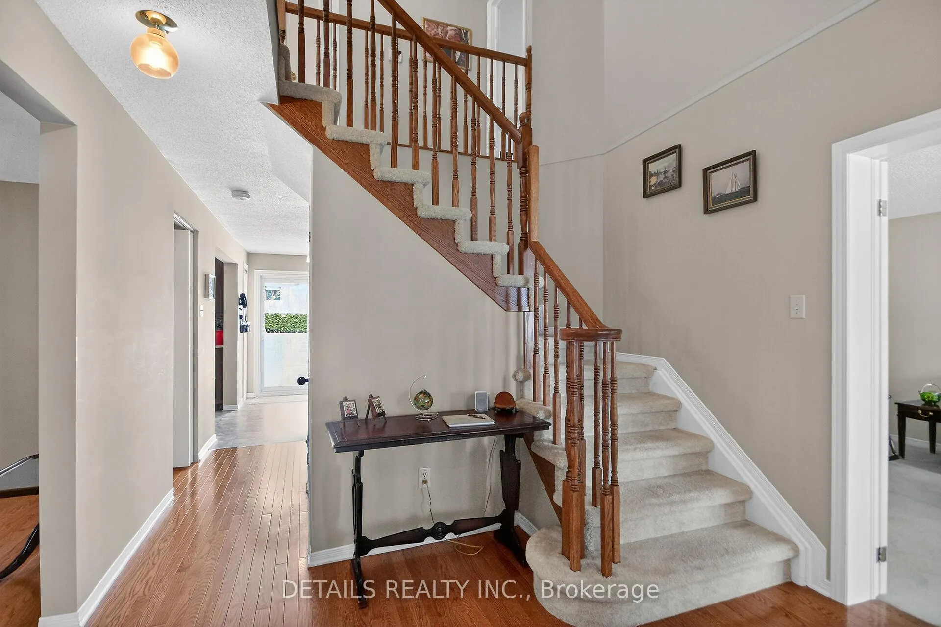 Photo 19 of 6105 Lariviere Crescent, Ottawa, Chapel Hill South - Orleans Village — HOMEH