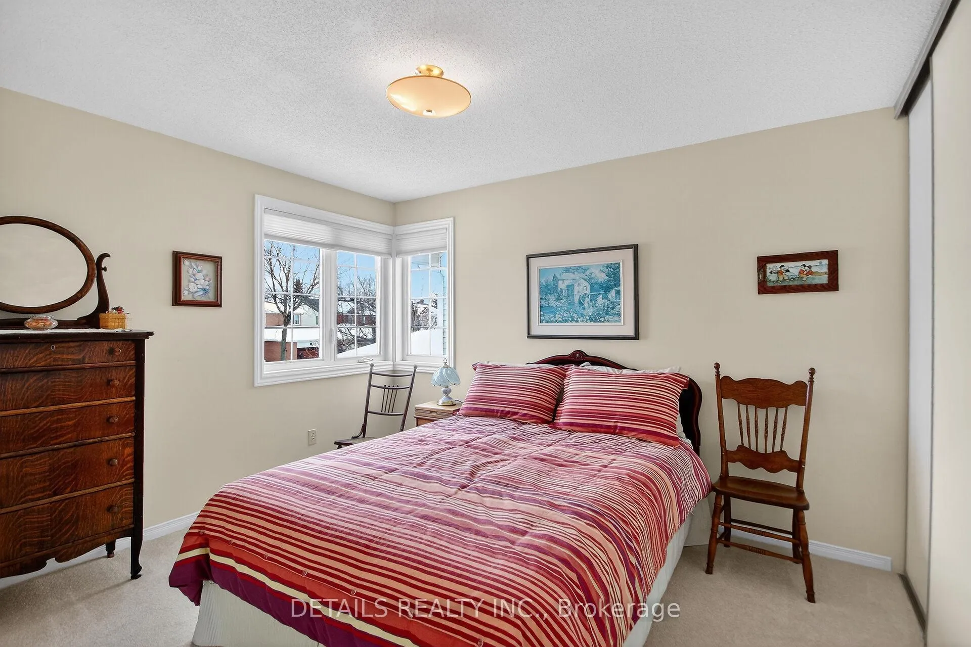 Photo 28 of 6105 Lariviere Crescent, Ottawa, Chapel Hill South - Orleans Village — HOMEH
