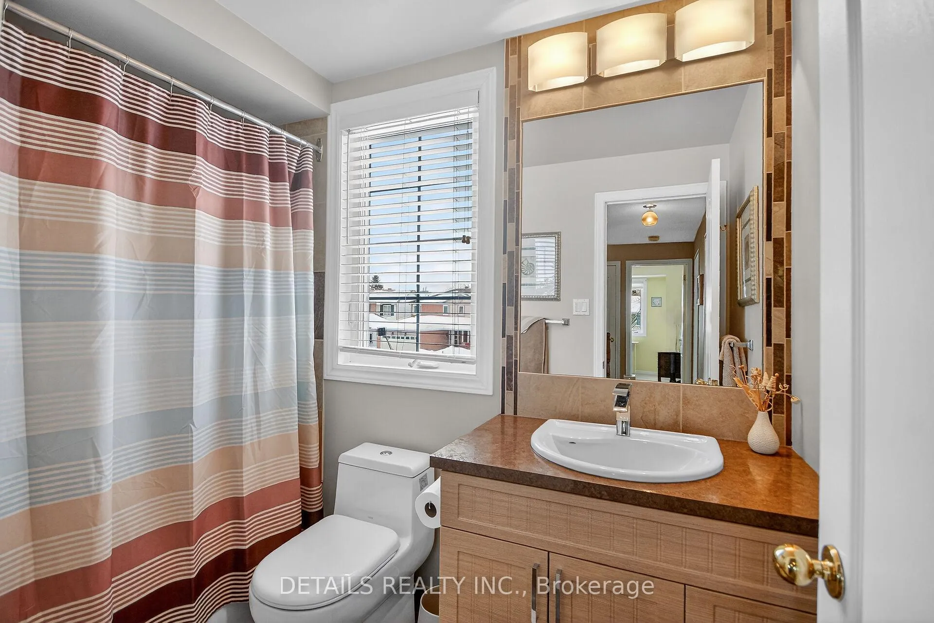Photo 30 of 6105 Lariviere Crescent, Ottawa, Chapel Hill South - Orleans Village — HOMEH