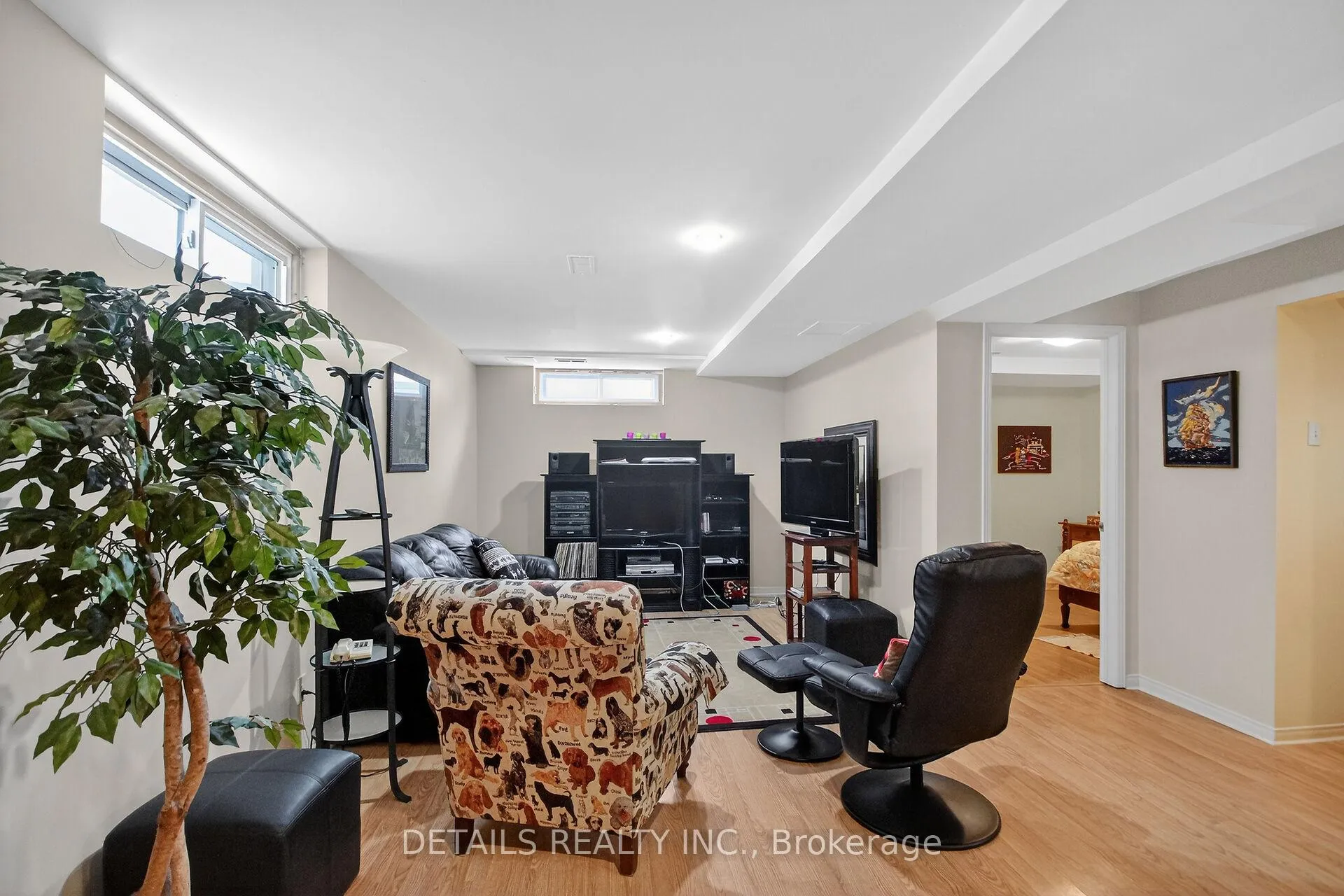 Photo 35 of 6105 Lariviere Crescent, Ottawa, Chapel Hill South - Orleans Village — HOMEH