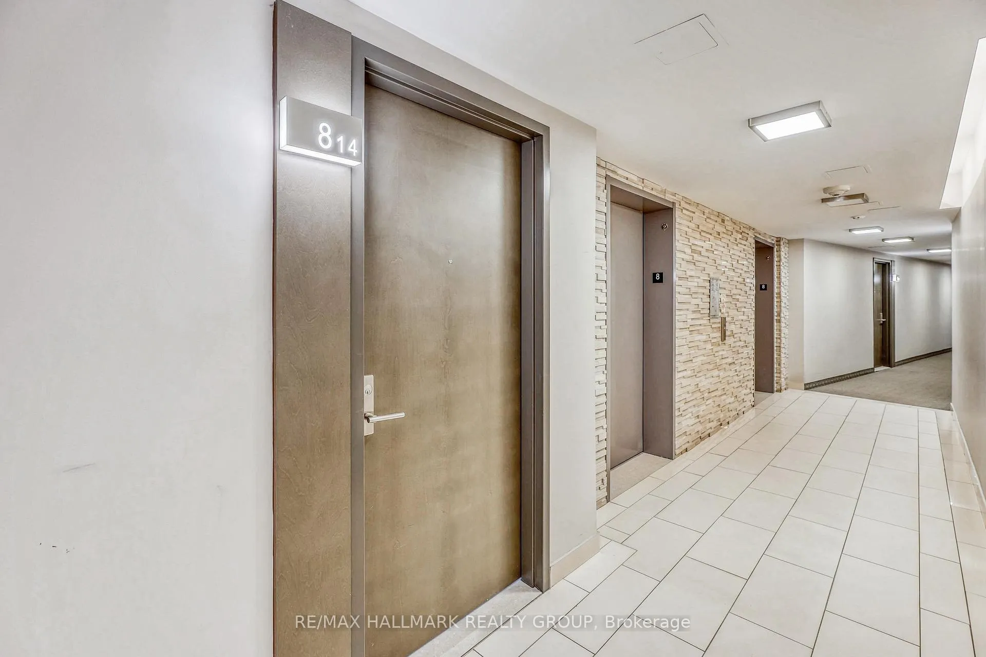 Photo 6 of Unit 814, 411 Mackay Street, Ottawa, Lindenlea — HOMEH