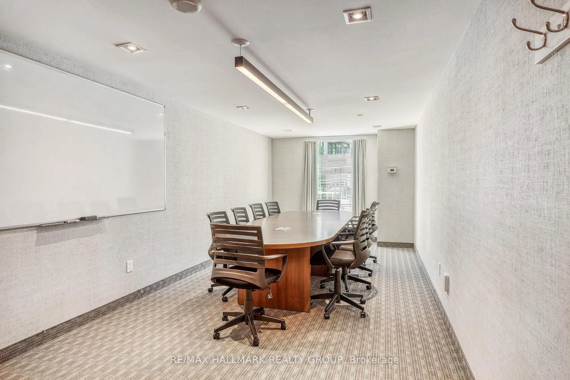 Photo 31 of Unit 814, 411 Mackay Street, Ottawa, Lindenlea — HOMEH