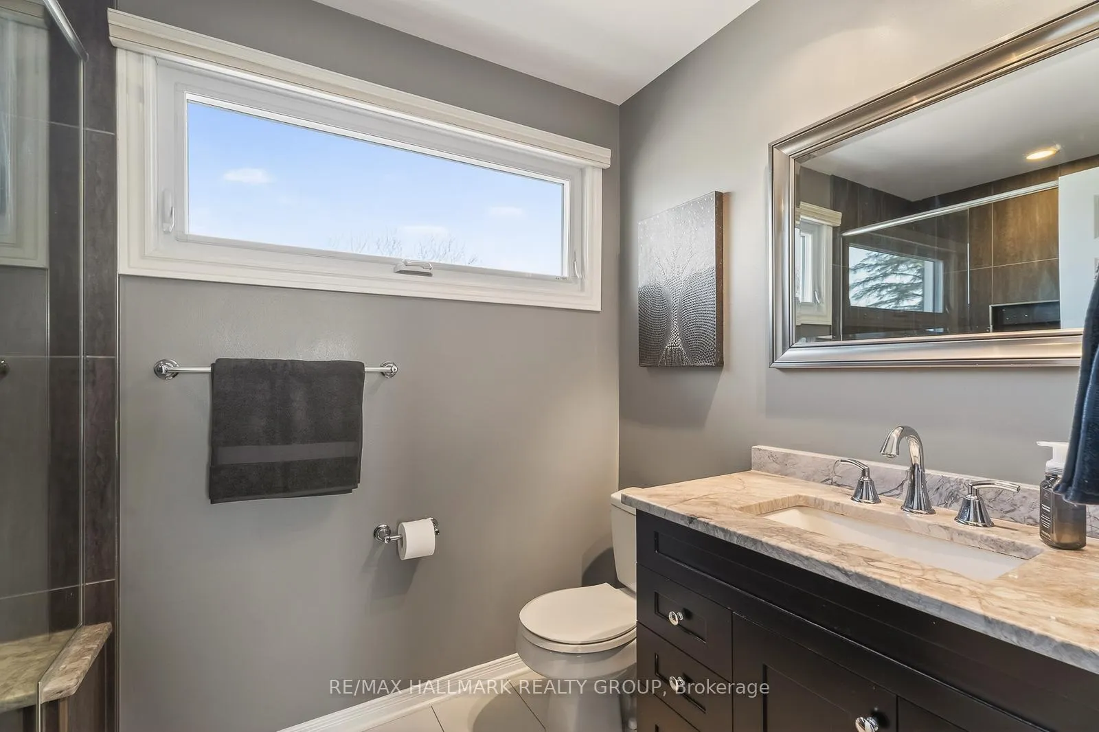 Photo 30 of 853 Acadian Gardens, Ottawa, Convent Glen — HOMEH