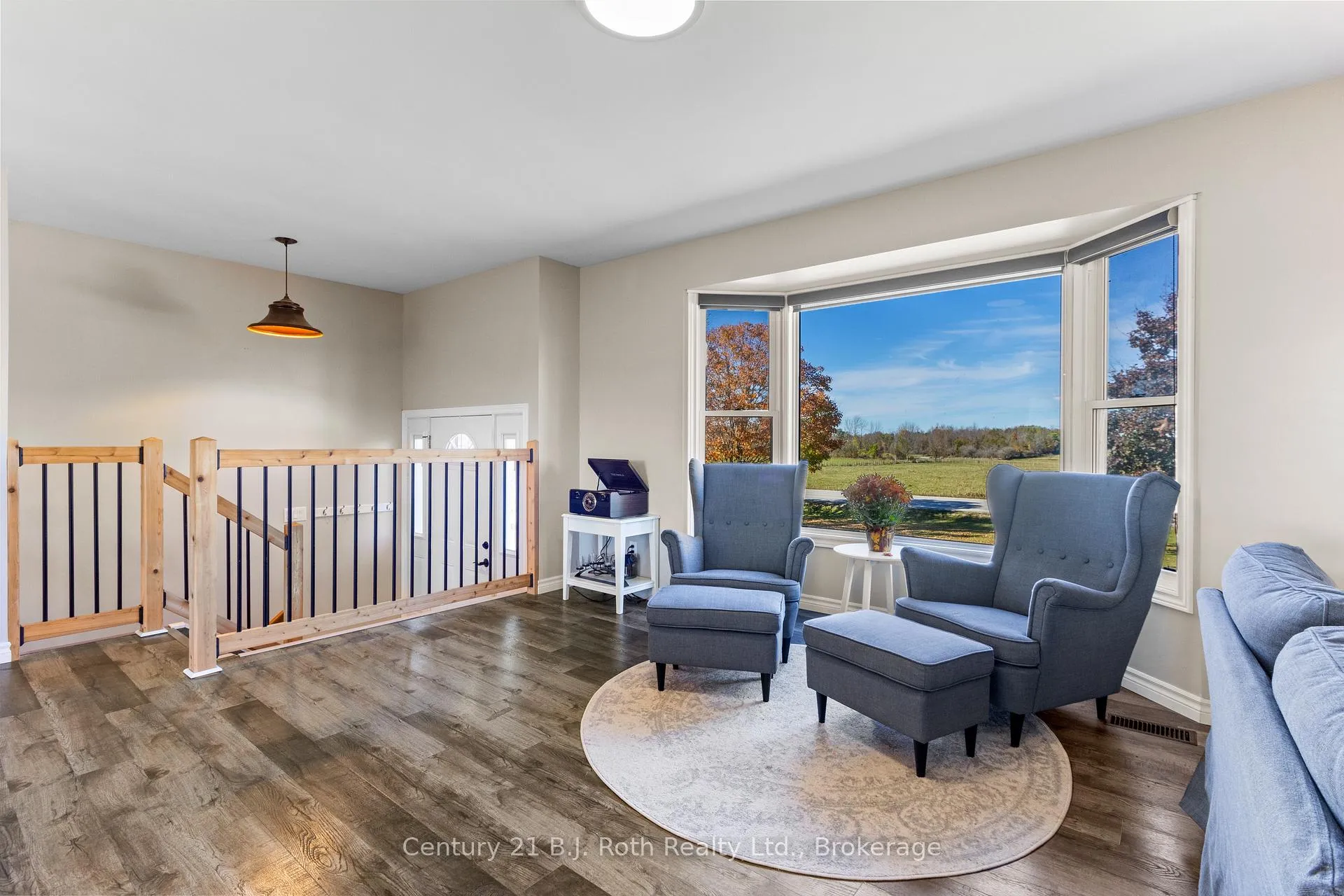 Photo 3 of 21388 Grey Rd 16, Chatsworth — HOMEH