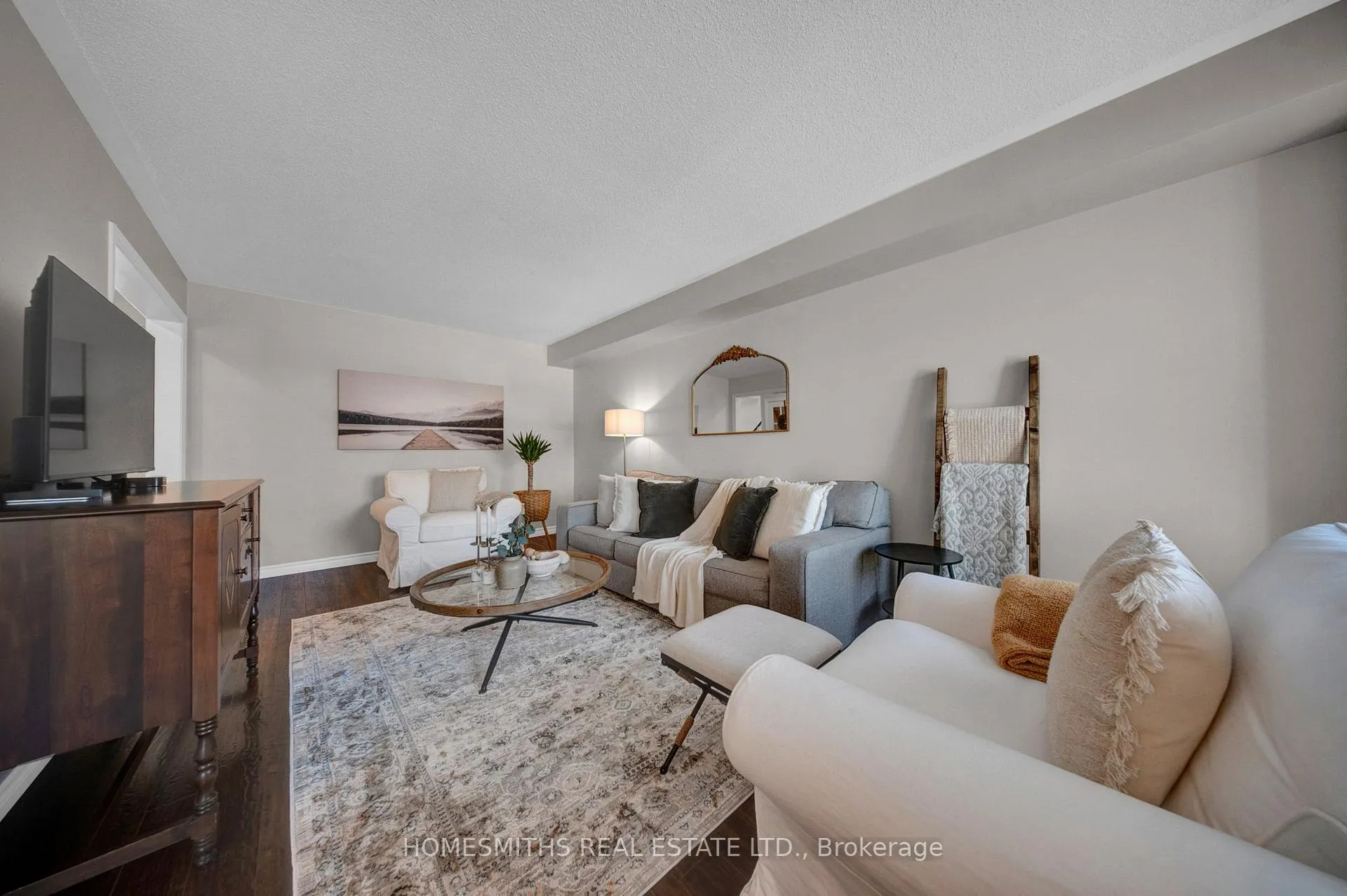 Photo 7 of 147 Sleeman Square, Clarington, Courtice — HOMEH