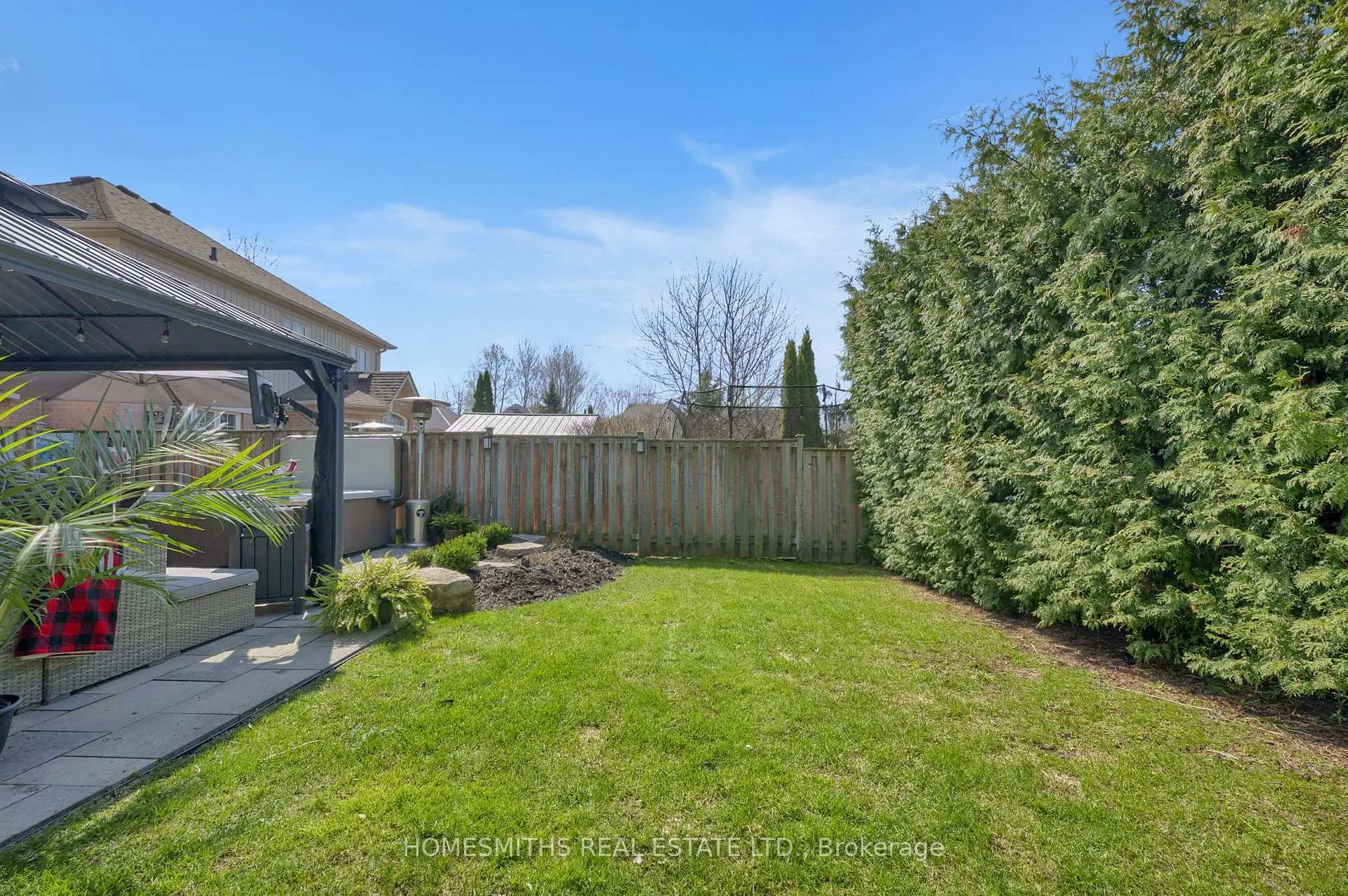Photo 32 of 147 Sleeman Square, Clarington, Courtice — HOMEH