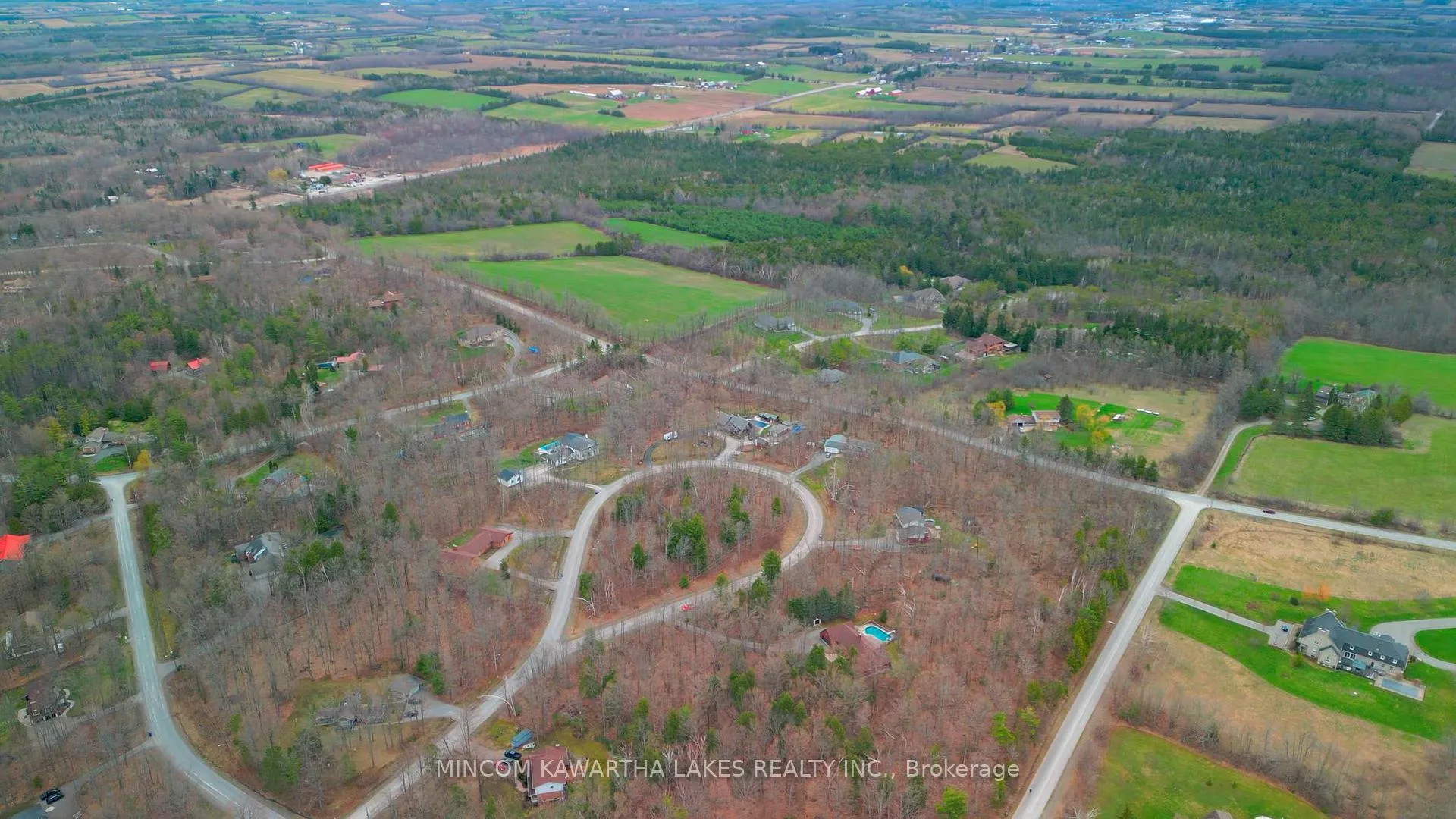 Photo 35 of 994 Birchview Crescent, Selwyn — HOMEH
