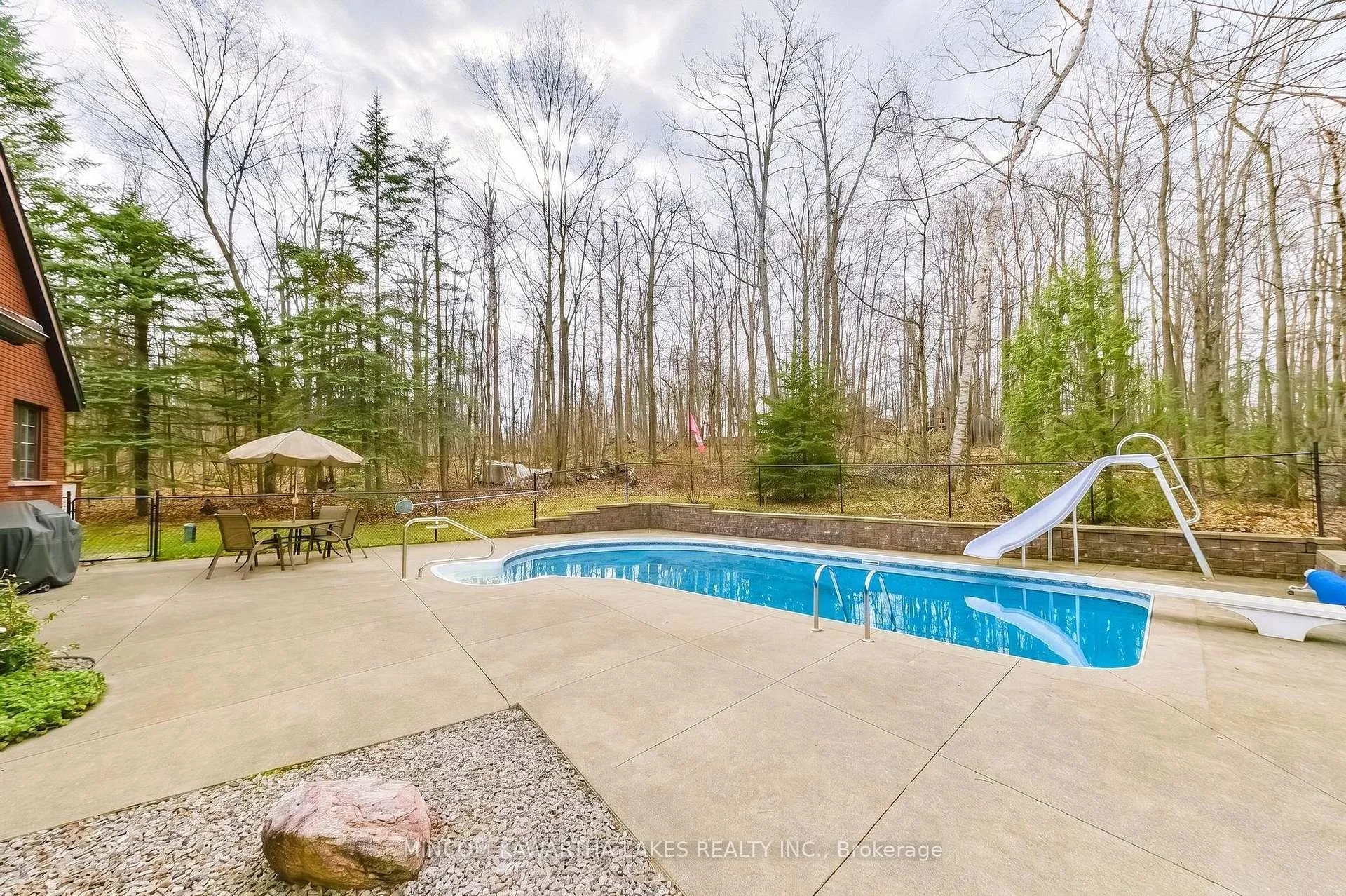 Photo 42 of 994 Birchview Crescent, Selwyn — HOMEH