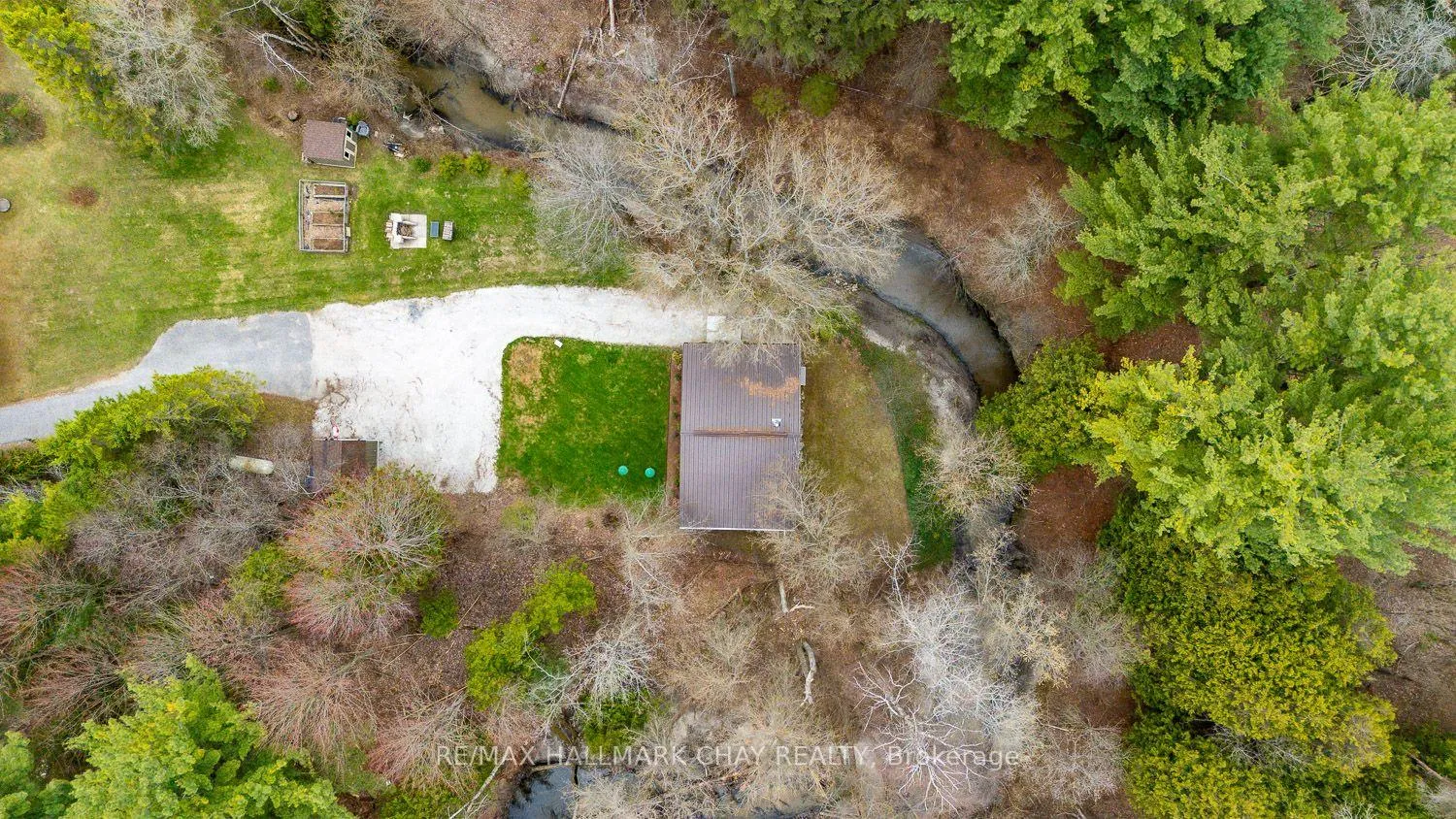 Photo 40 of 8256 Main Street, Adjala-Tosorontio, Lisle — HOMEH